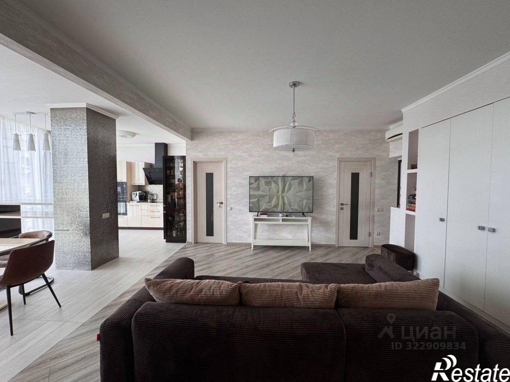 Купить квартиру за 22 000 000 рублей на улица Суворова, 91-101