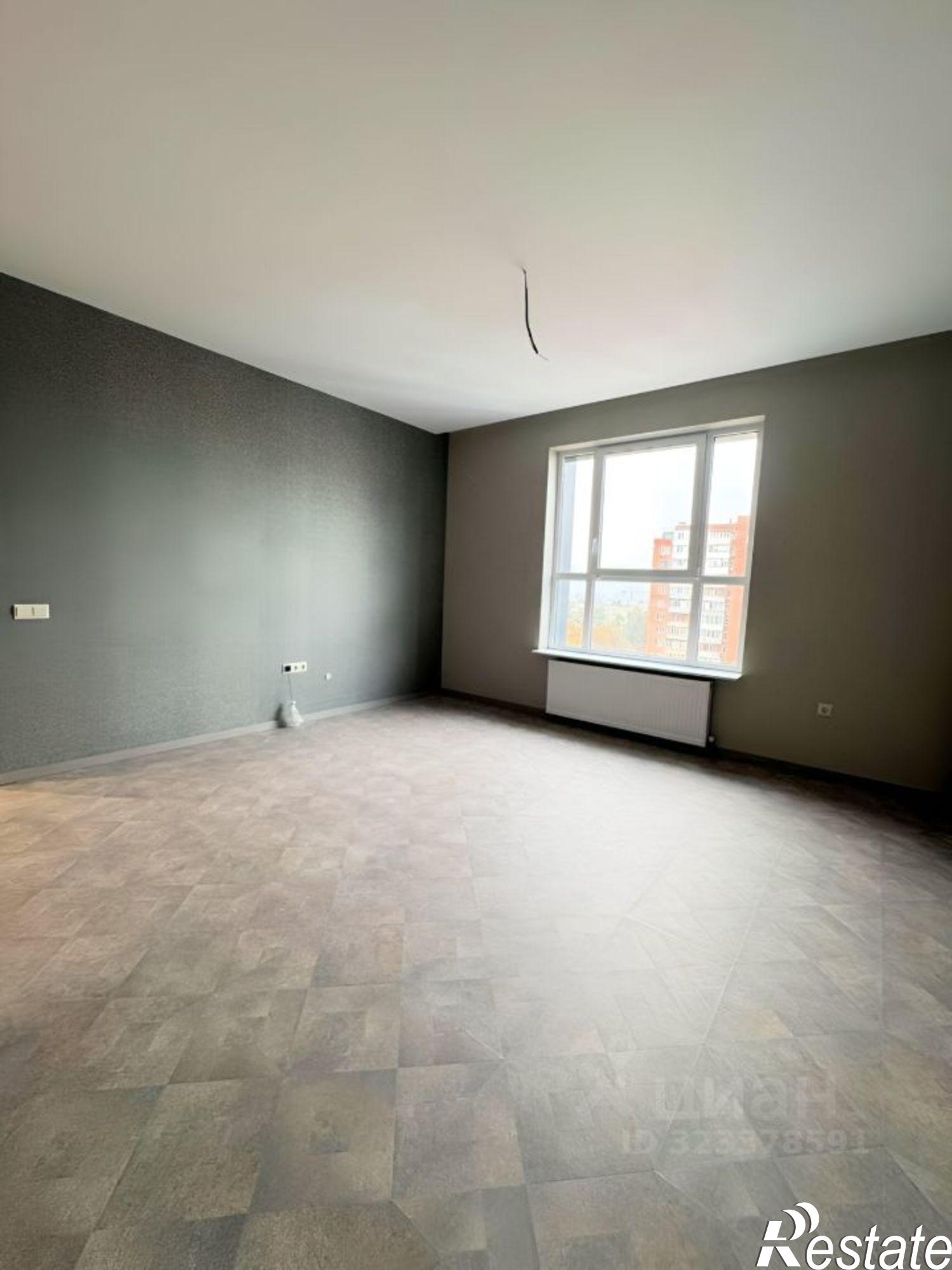 Купить квартиру за 15 000 000 рублей на пр-кт Стачки, 198б