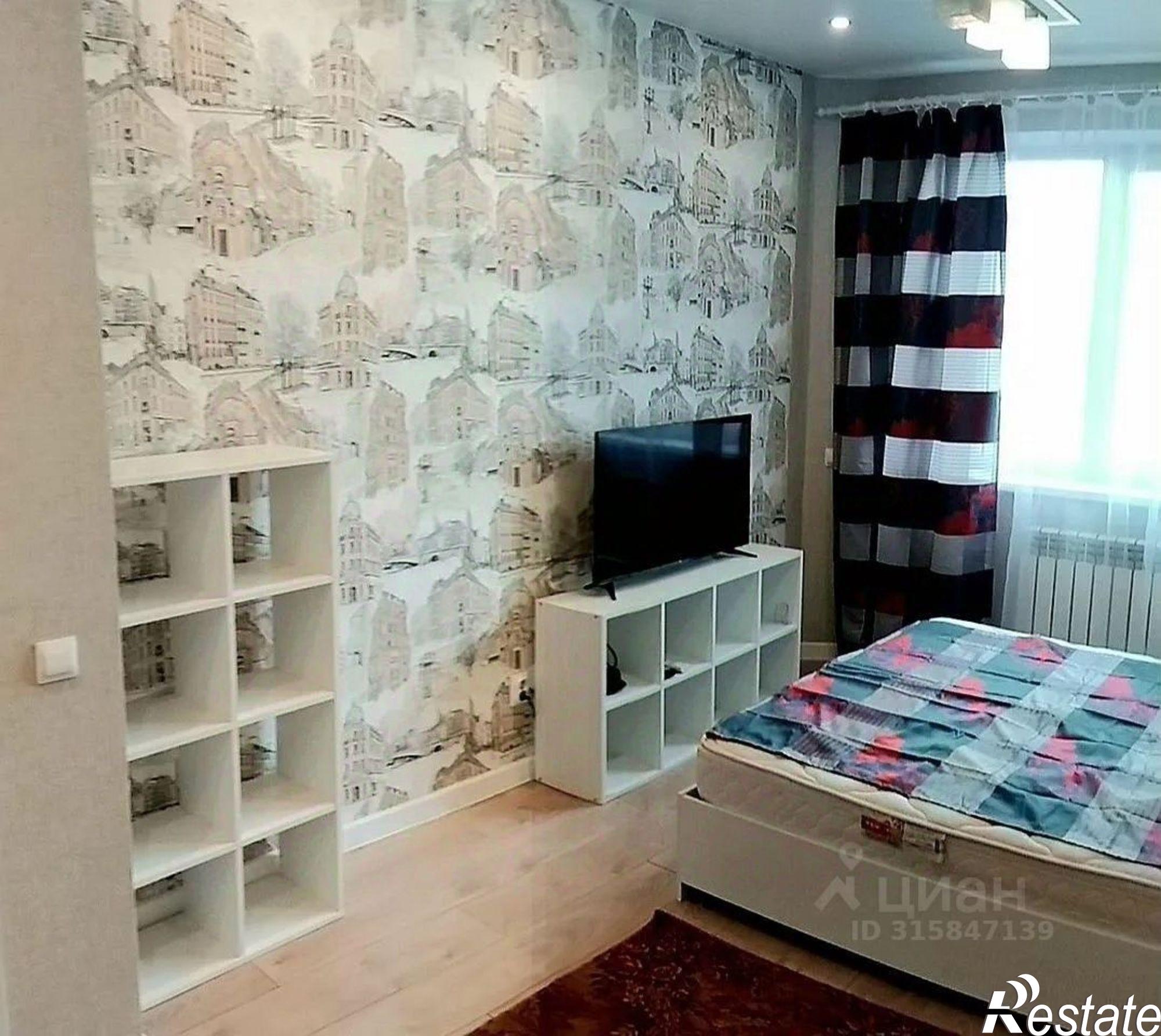 Купить квартиру за 10 000 000 рублей на Университетский пер, 78