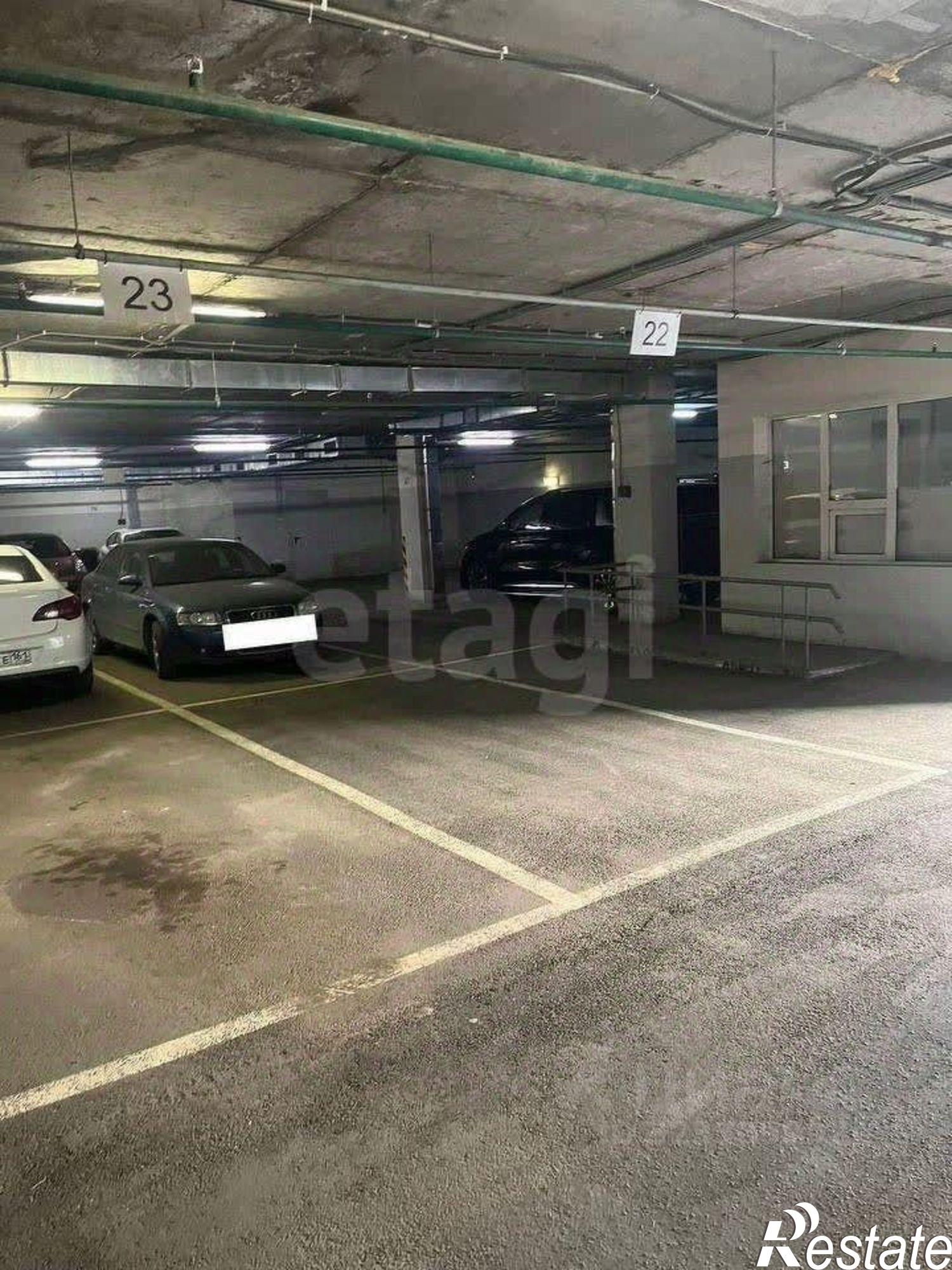 Купить гараж, место в паркинге за 1 350 000 рублей на Гвардейский переулок, 13