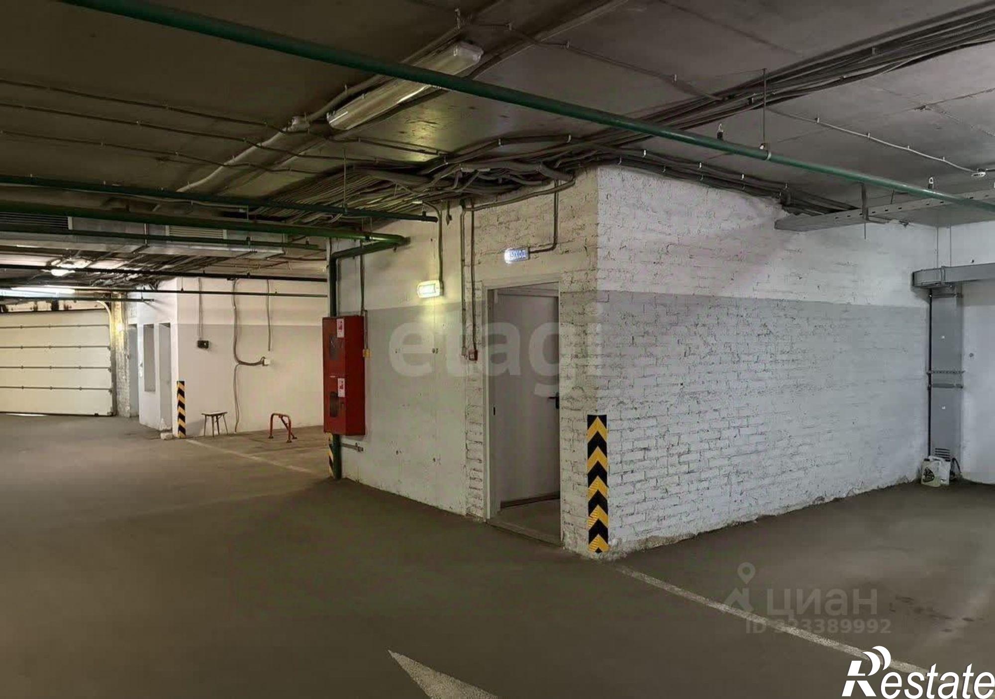 Купить гараж, место в паркинге за 1 350 000 рублей на Гвардейский переулок, 13