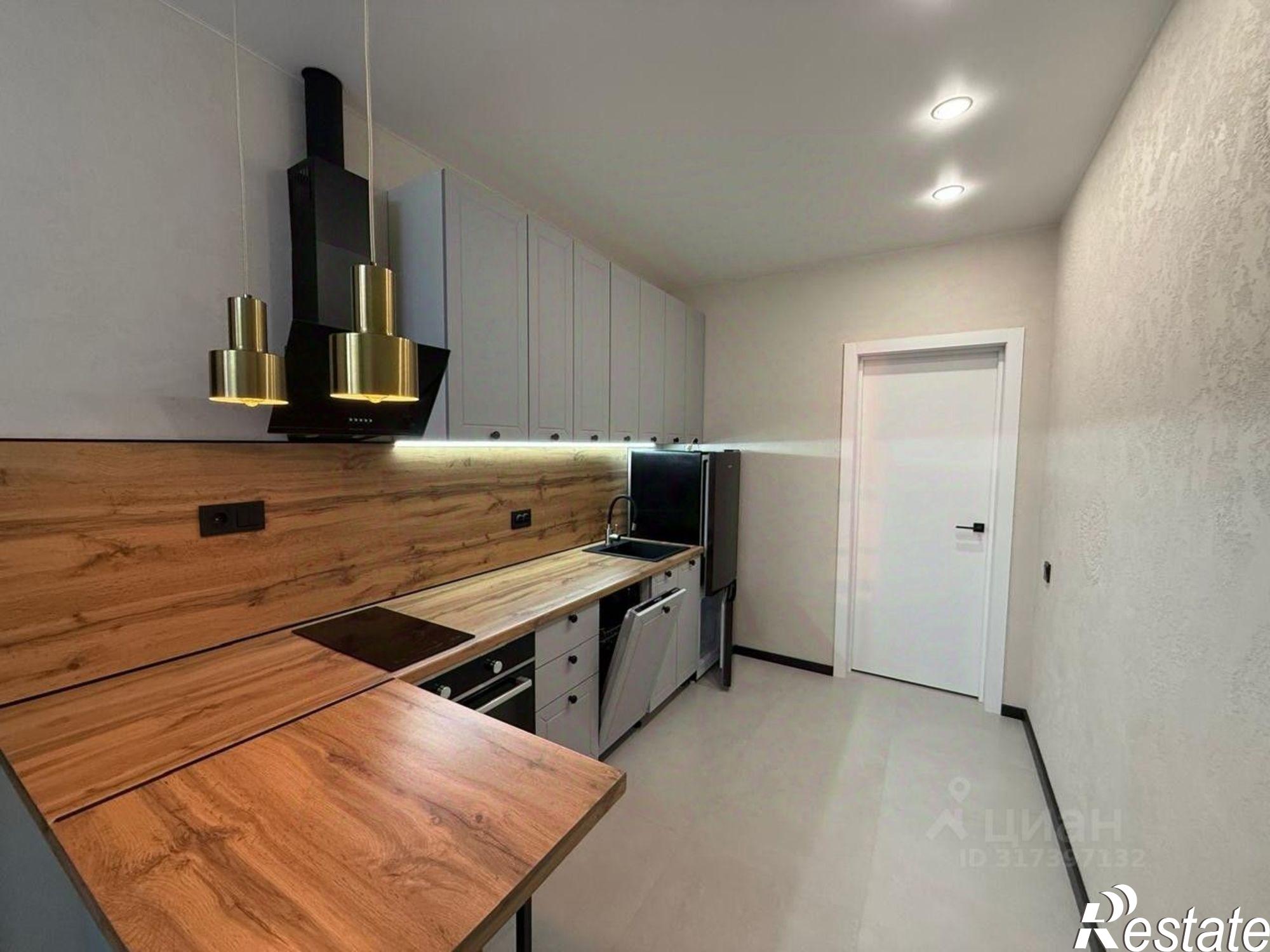 Купить квартиру за 7 890 000 рублей на улица Ларина, 41/19