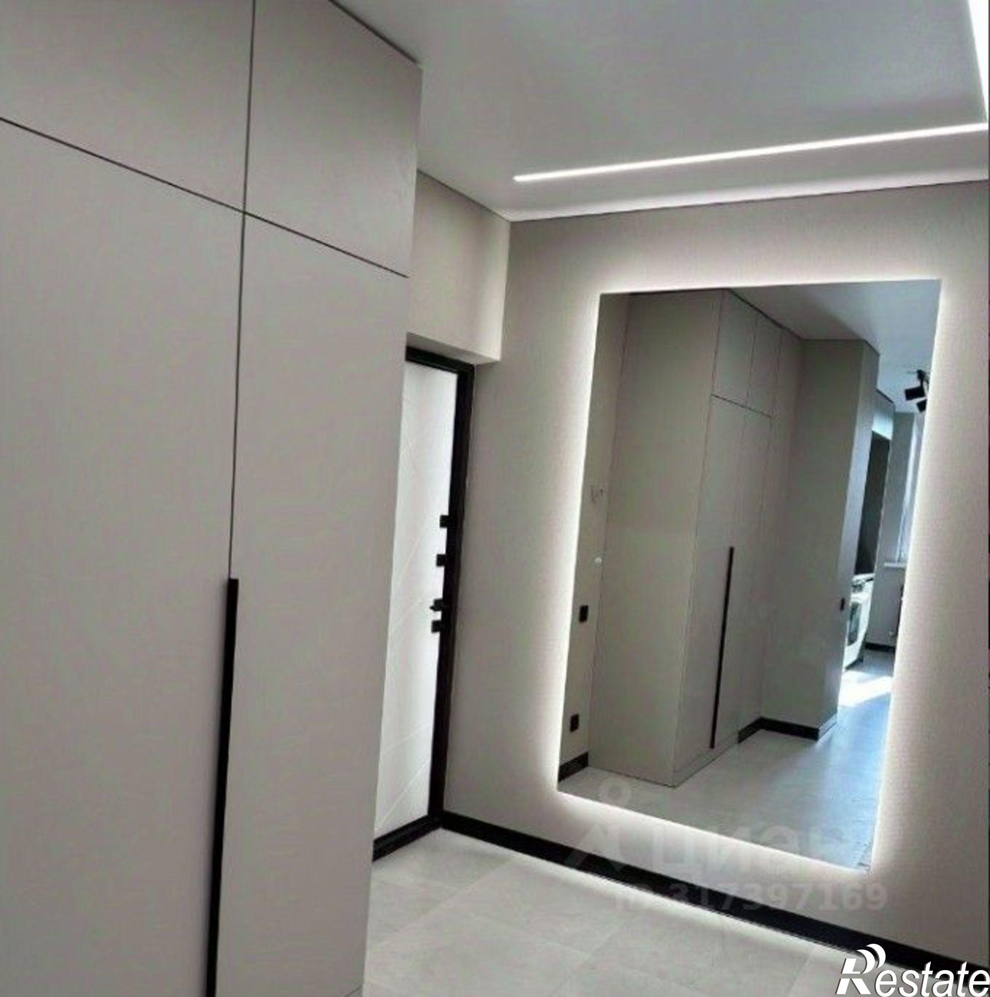 Купить квартиру за 10 400 000 рублей на пр-кт Соколова, 37