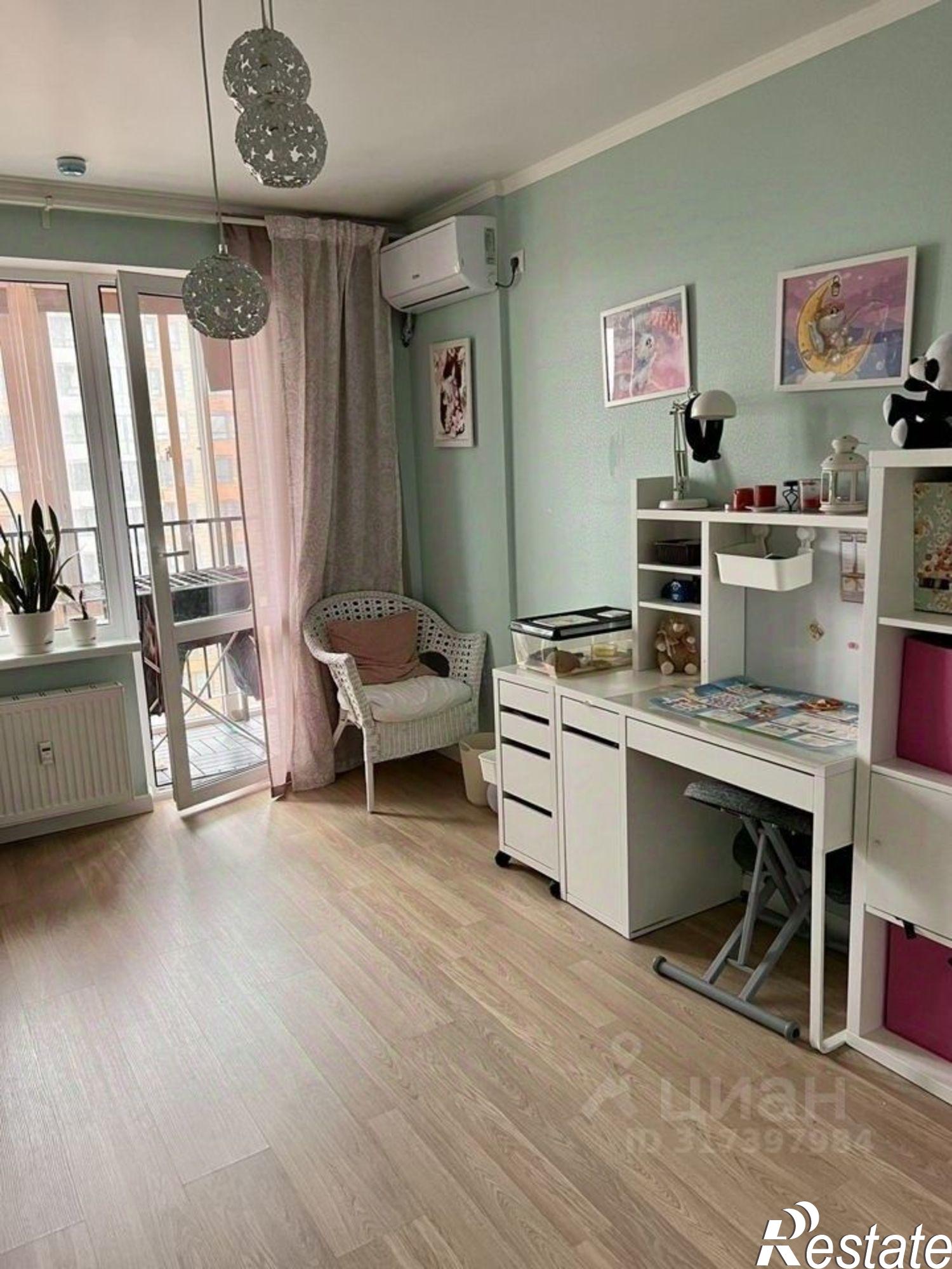 Купить квартиру за 10 500 000 рублей на Орбитальная улица, 46