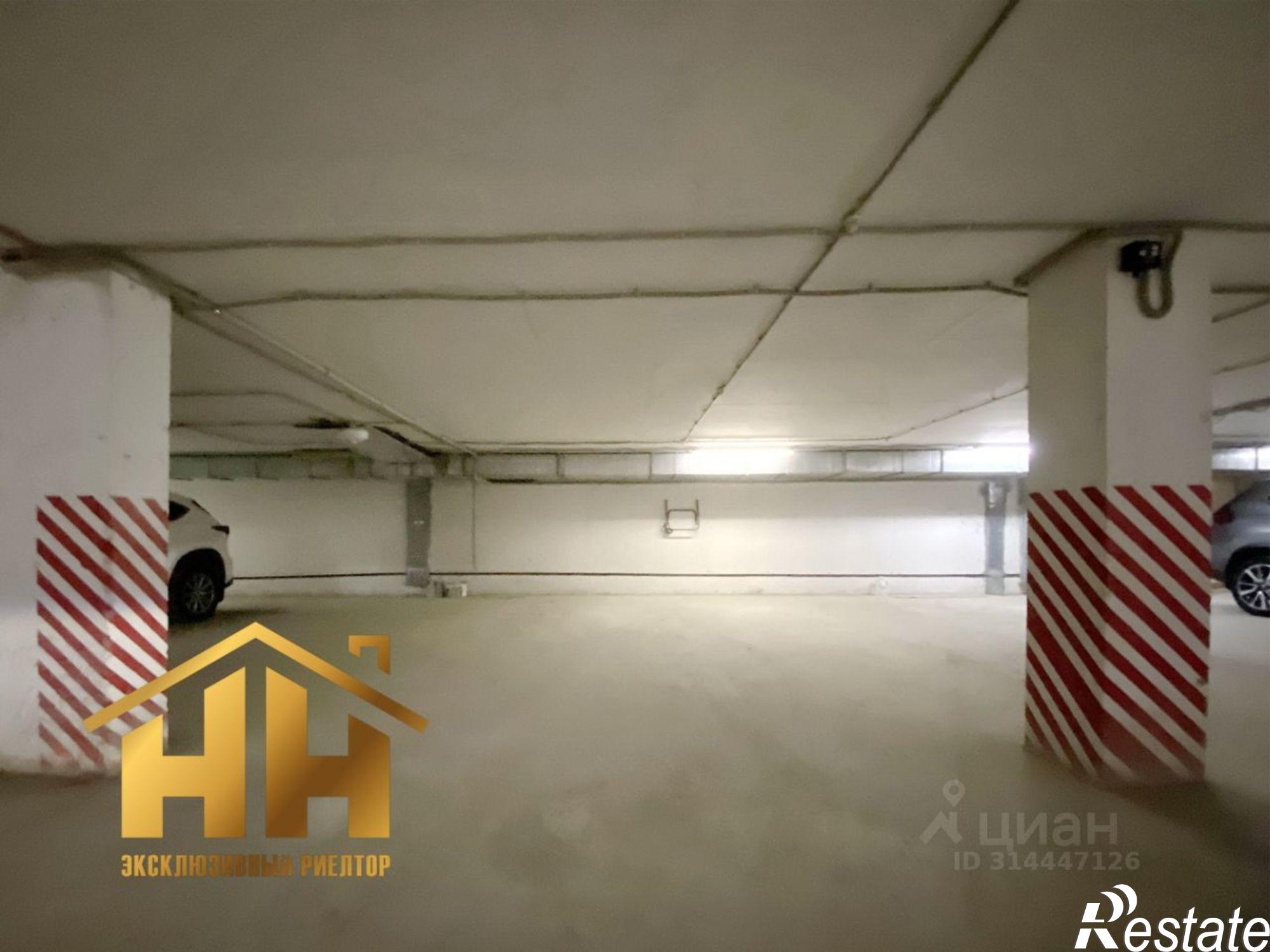 Купить гараж, место в паркинге за 2 000 020 рублей на 20-я линия, 33