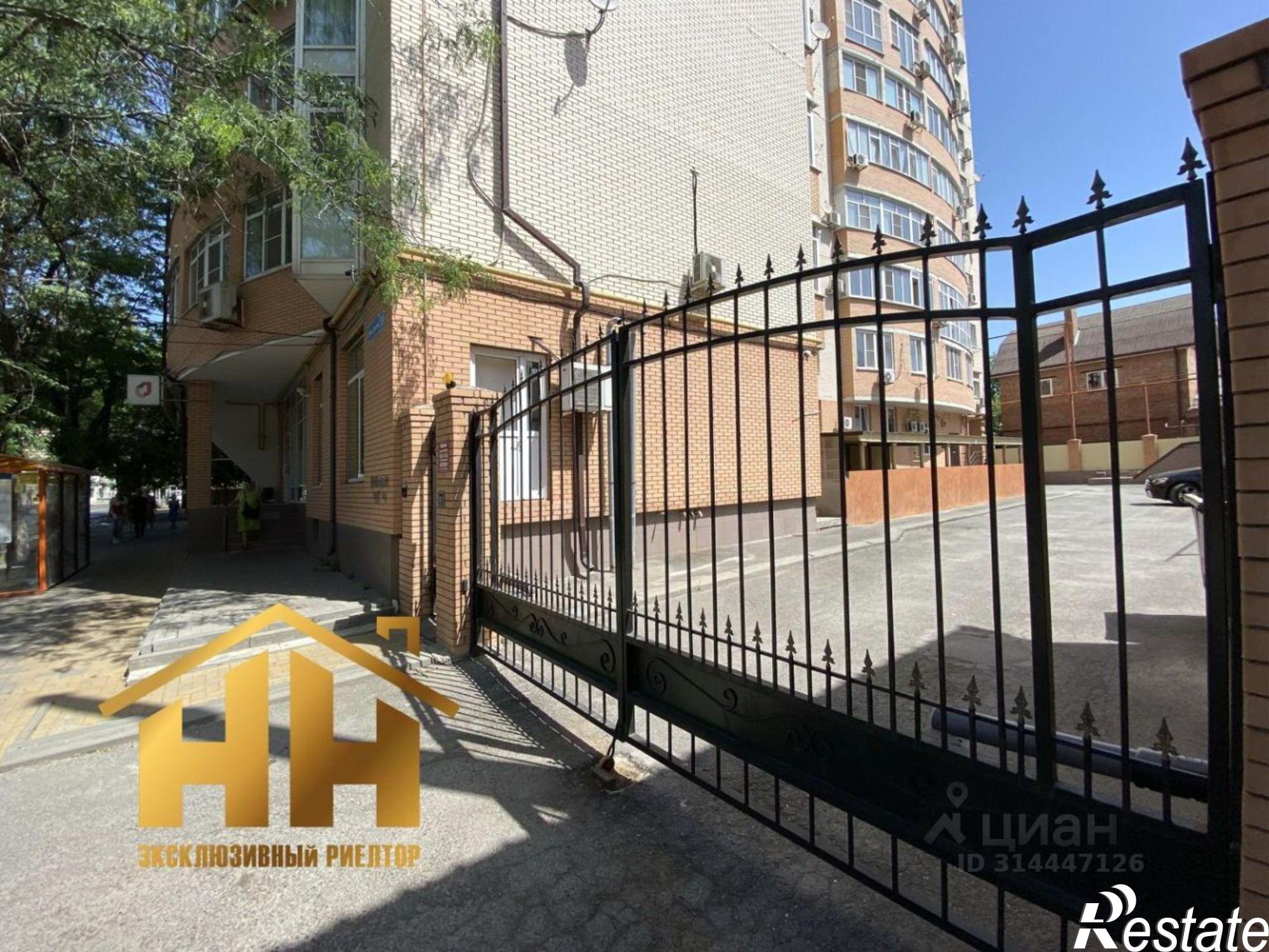 Купить гараж, место в паркинге за 2 000 020 рублей на 20-я линия, 33