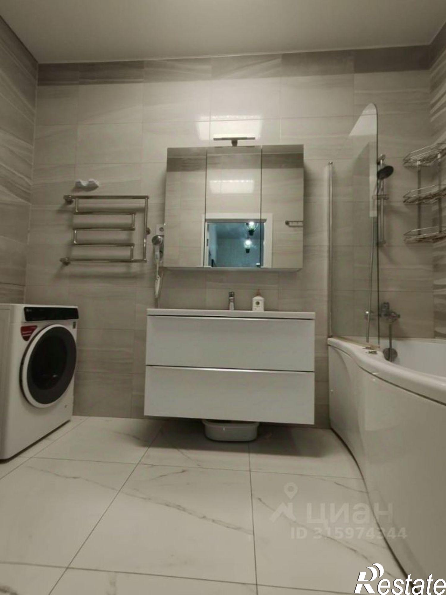 Купить квартиру за 10 700 000 рублей на ул Максима Горького, 138