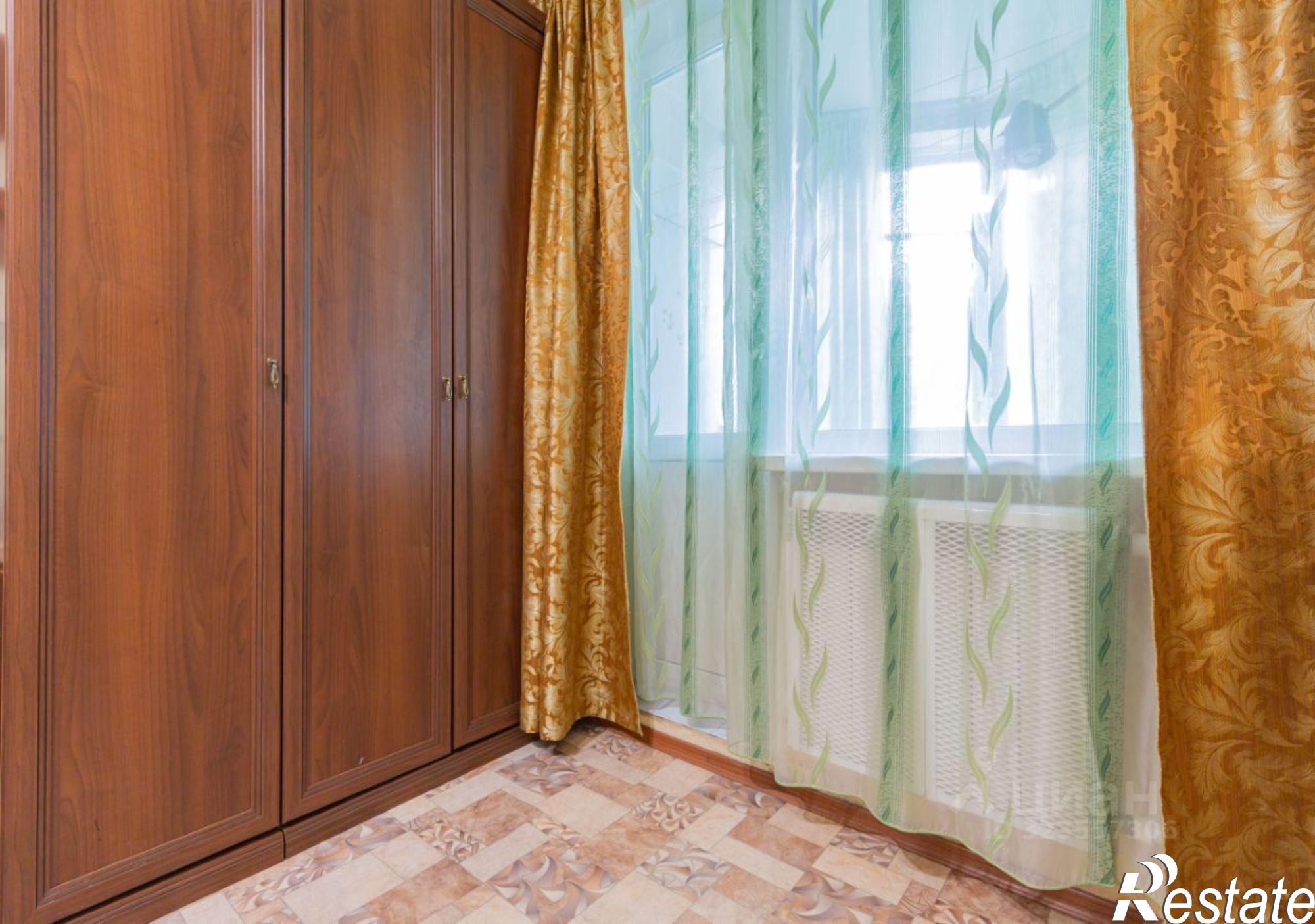 Сдать квартиру за 25 000 рублей на бульвар Комарова, 1