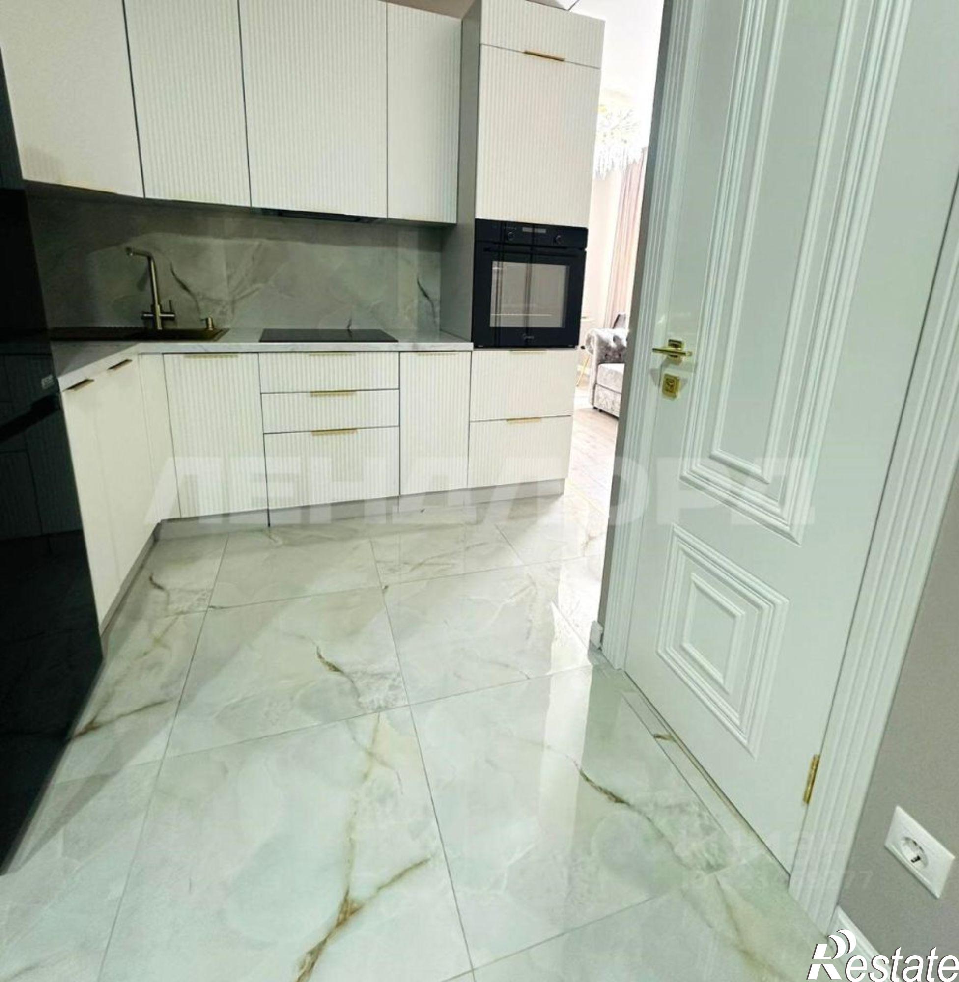 Сдать квартиру за 50 000 рублей на проспект Ленина, 46/2