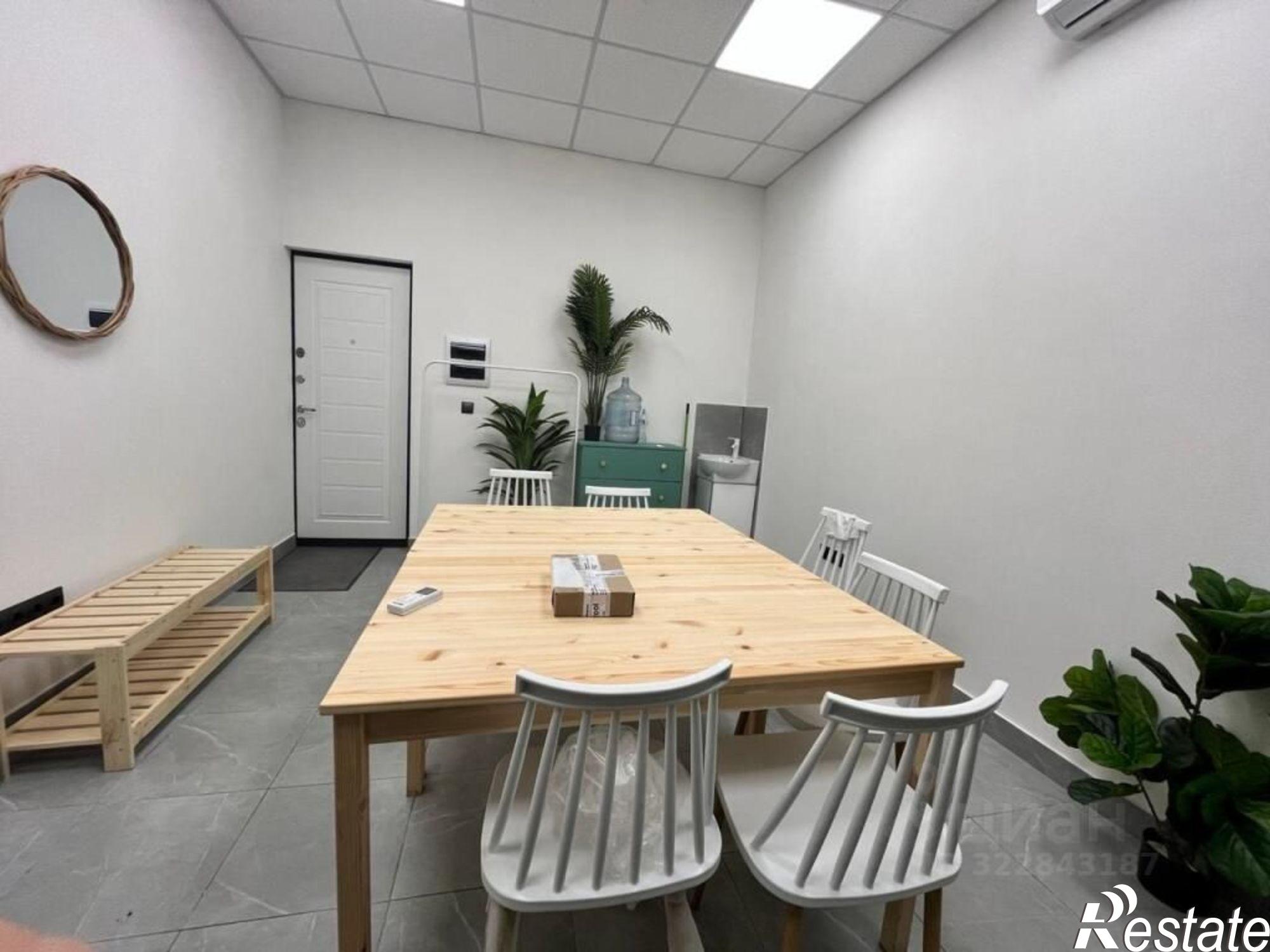 Сдать офис, помещение под офис за 34 103 рублей на улица 339-й Стрелковой Дивизии, 10А/18