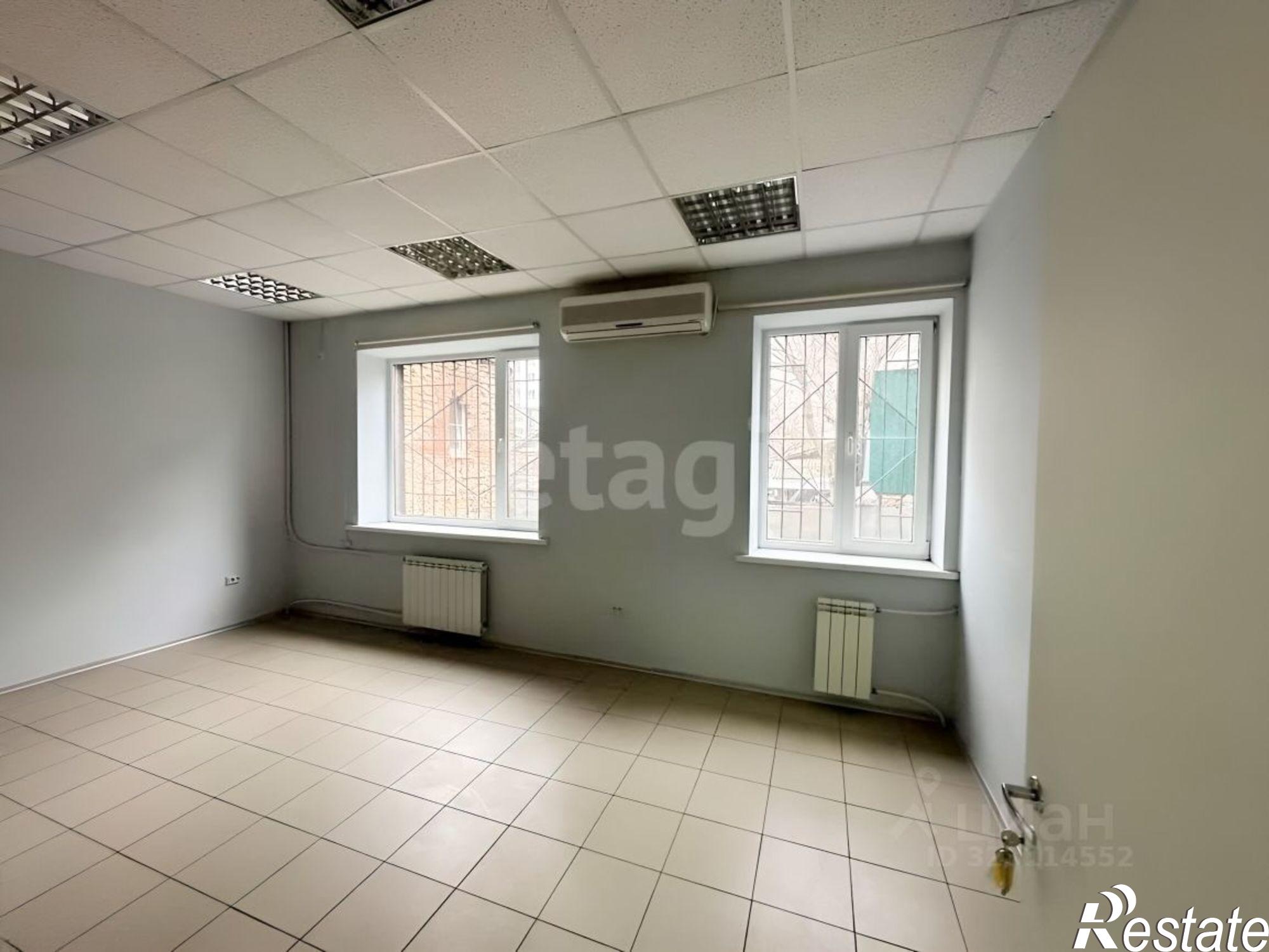 Сдать торговое помещение за 120 000 рублей на Красноармейская улица, 127