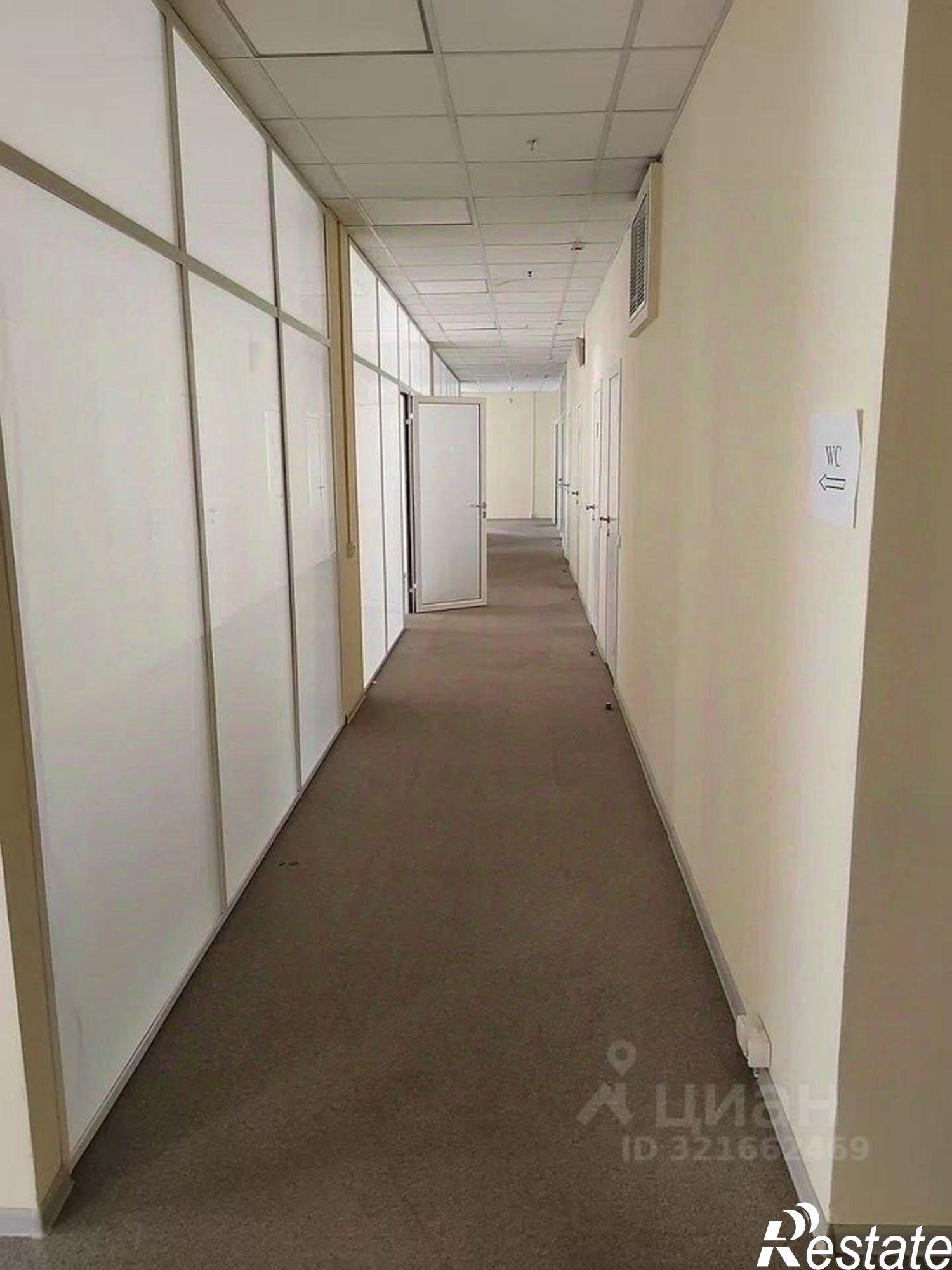 Сдать офис, помещение под офис за 1 700 000 рублей на улица Суворова, 91-101