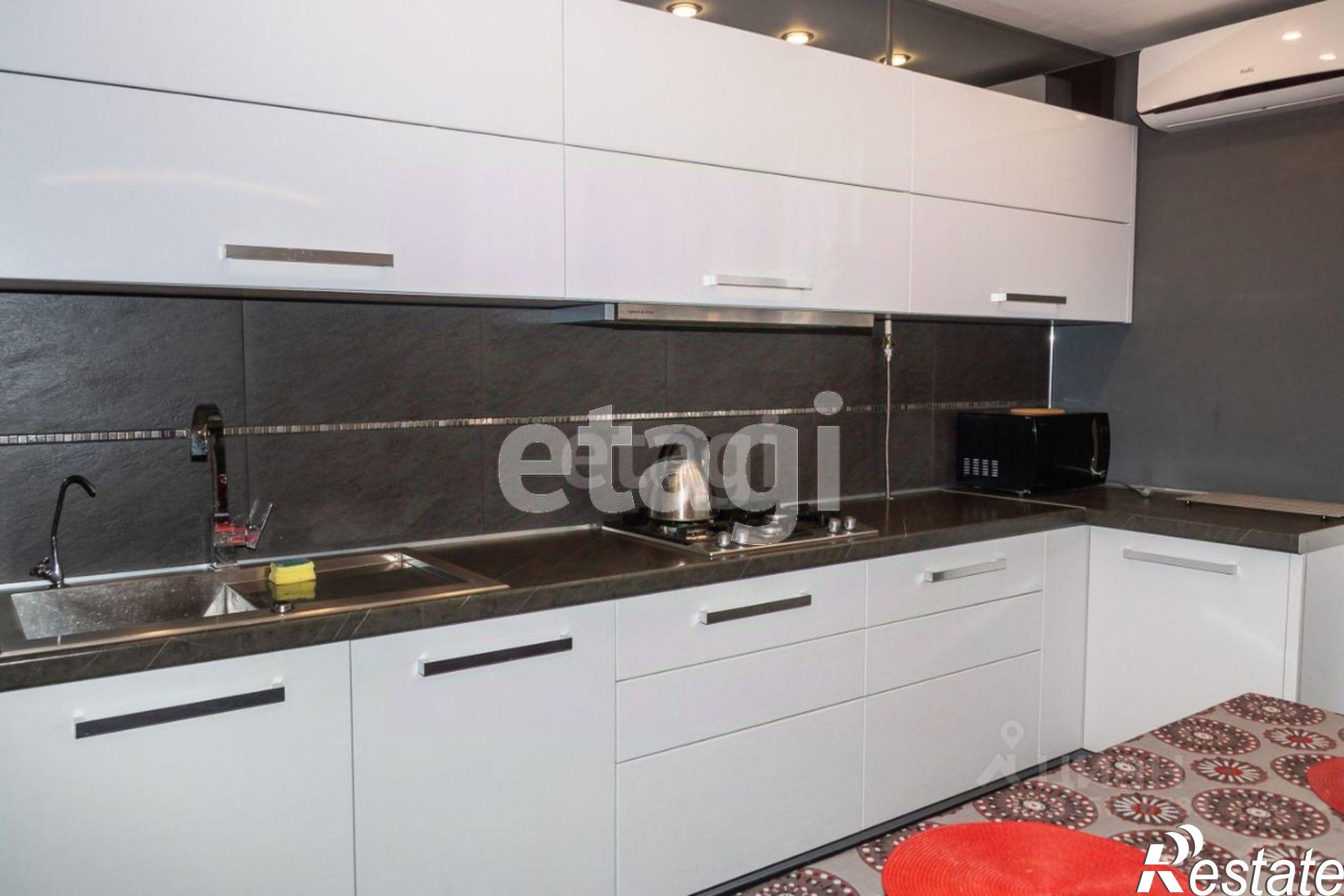 Сдать квартиру за 100 000 рублей на Донская улица, 12