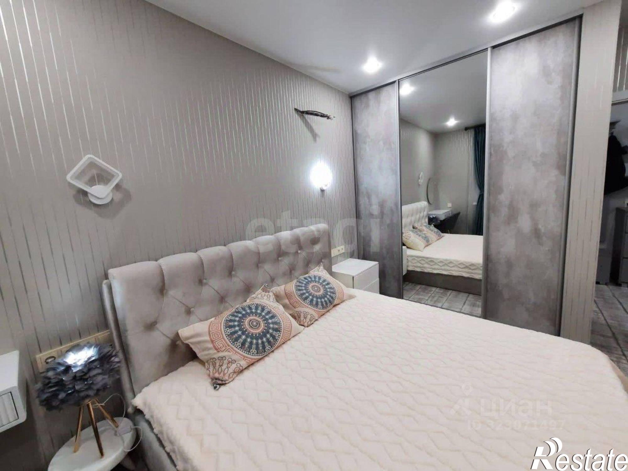 Сдать квартиру за 50 000 рублей на бульвар Комарова, 1Е с2