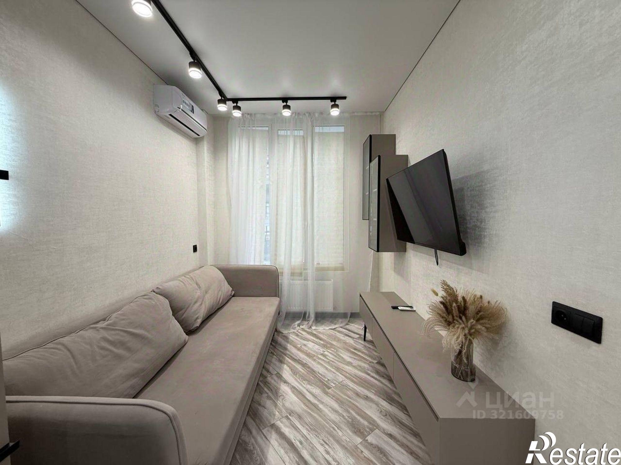 Сдать квартиру за 60 000 рублей на Красноармейская улица, 157