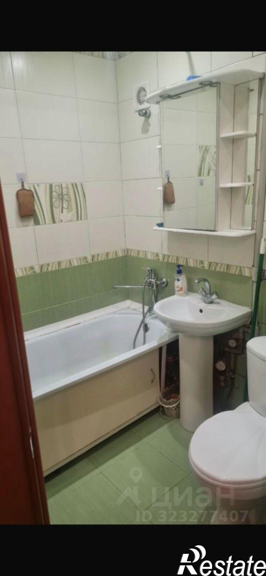 Сдать квартиру за 30 000 рублей на улица Новаторов, 10