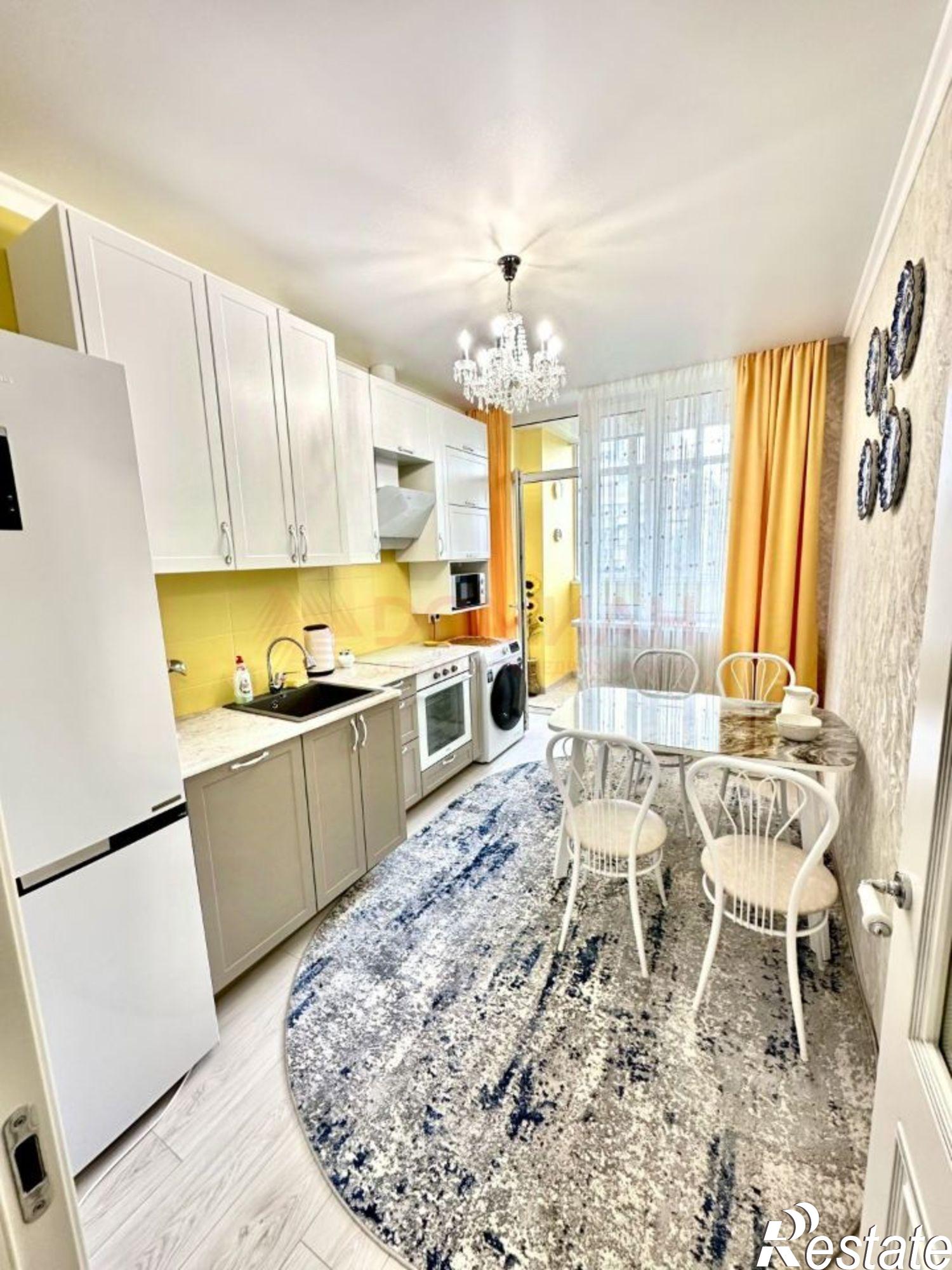 Сдать квартиру за 80 000 рублей на Университетский переулок, 137 с2