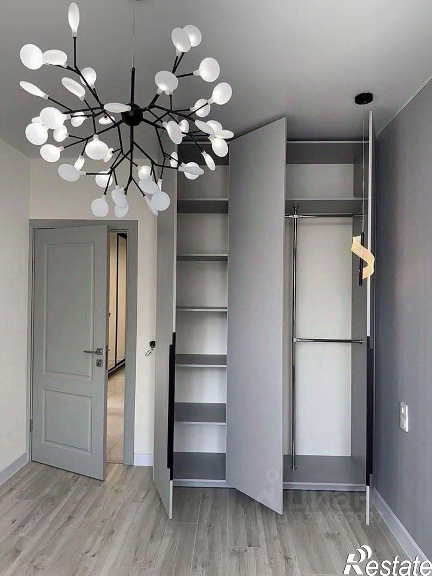 Купить квартиру за 11 800 000 рублей на проспект Сиверса, 30