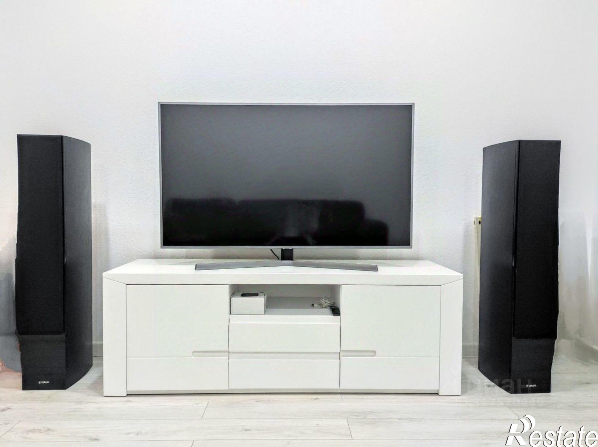 Купить квартиру за 6 800 000 рублей на Таганрогская улица, 132/3