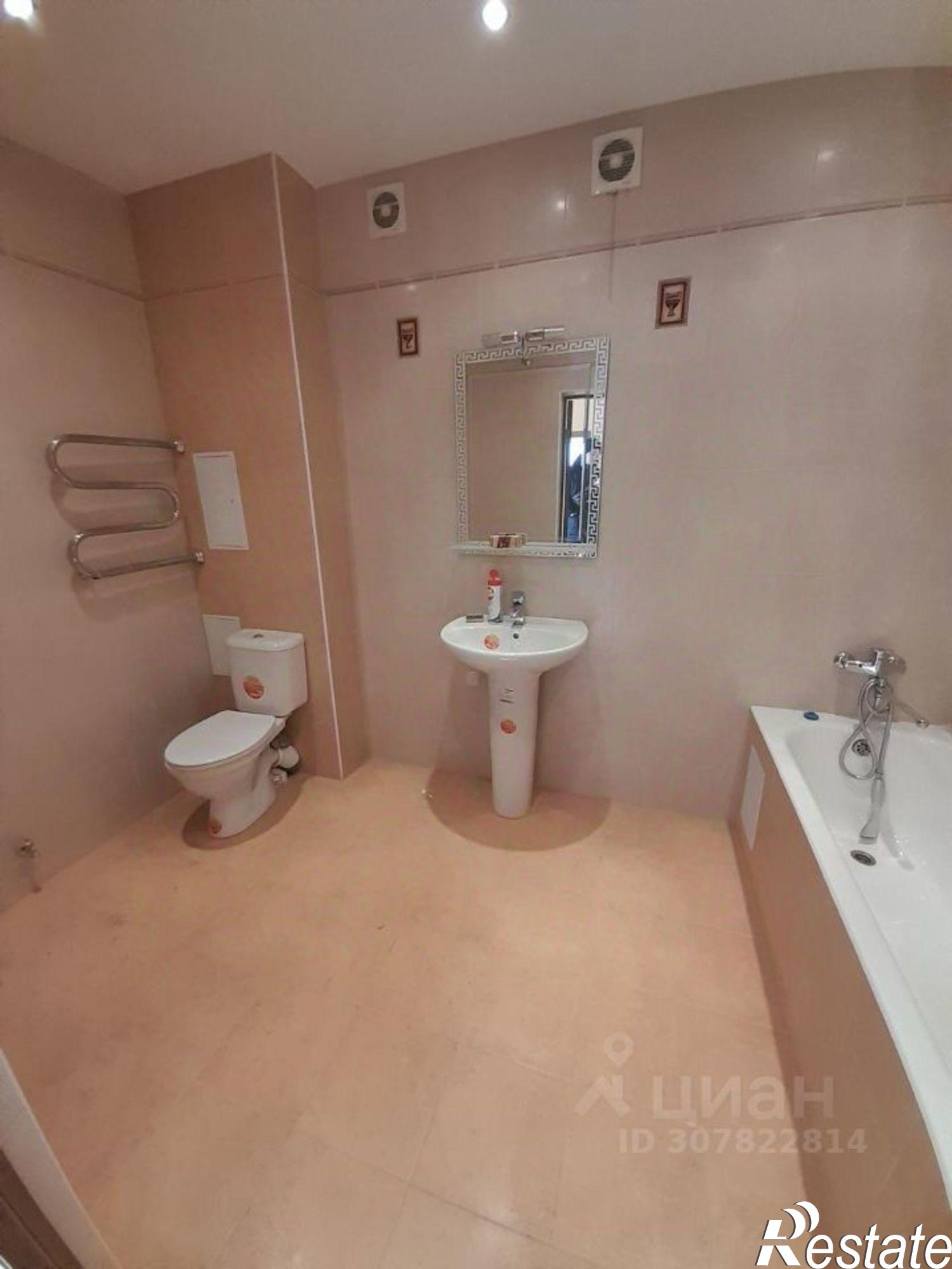 Купить квартиру за 10 500 000 рублей на 2-я Краснодарская улица, 143 к2