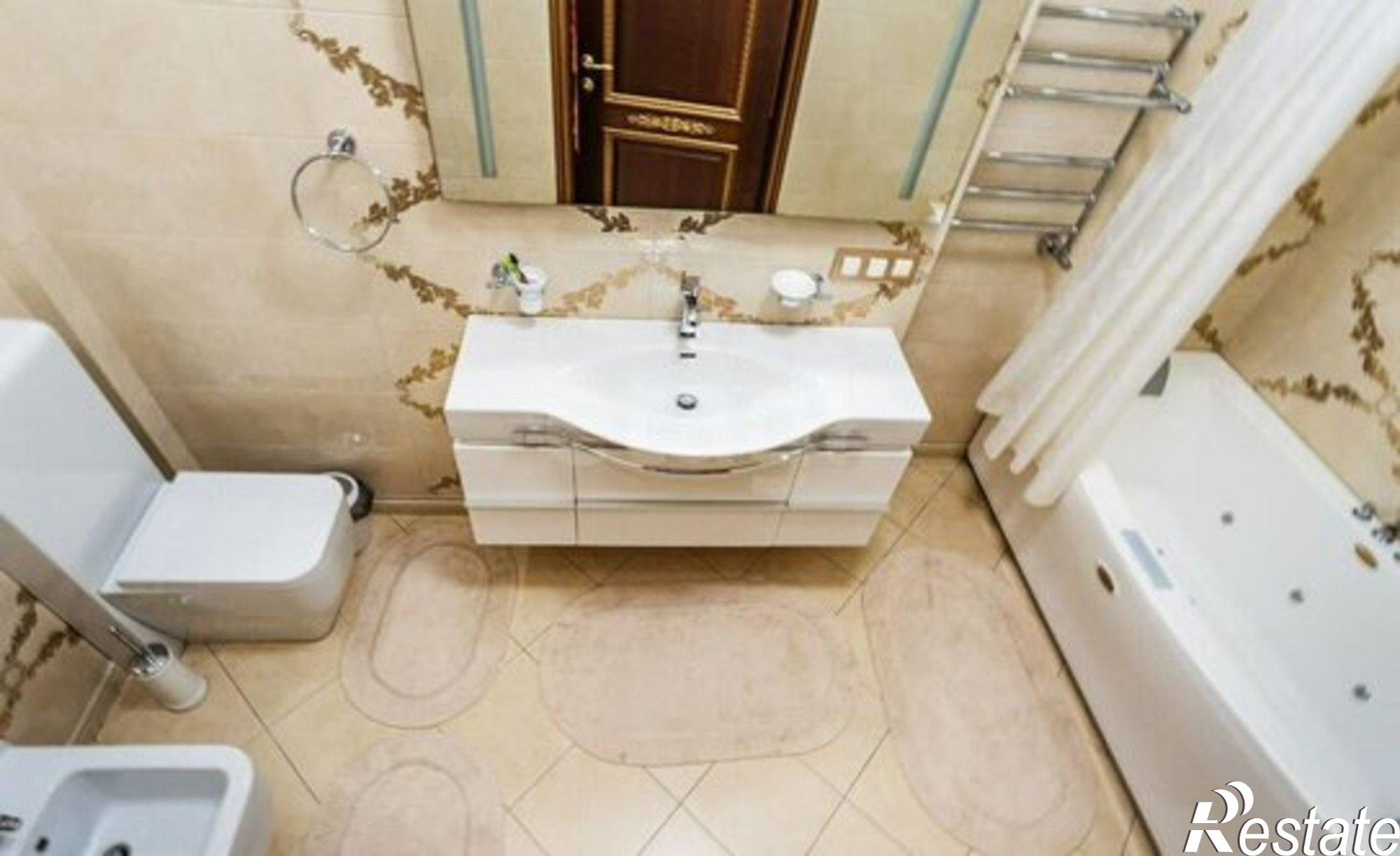 Купить квартиру за 96 000 000 рублей на Пушкинская улица, 168/78