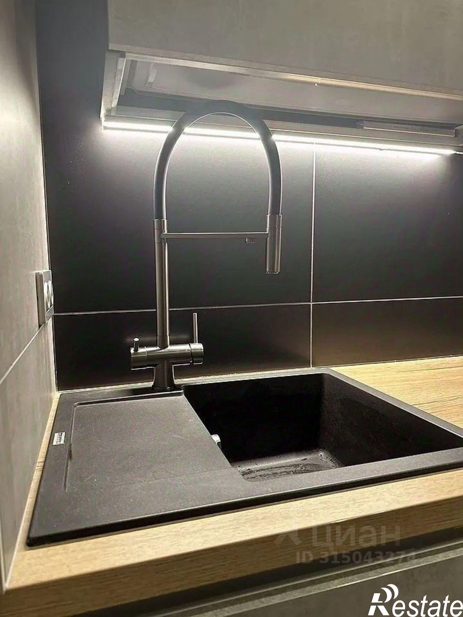 Купить квартиру за 11 250 000 рублей на Гвардейский переулок, 11/2