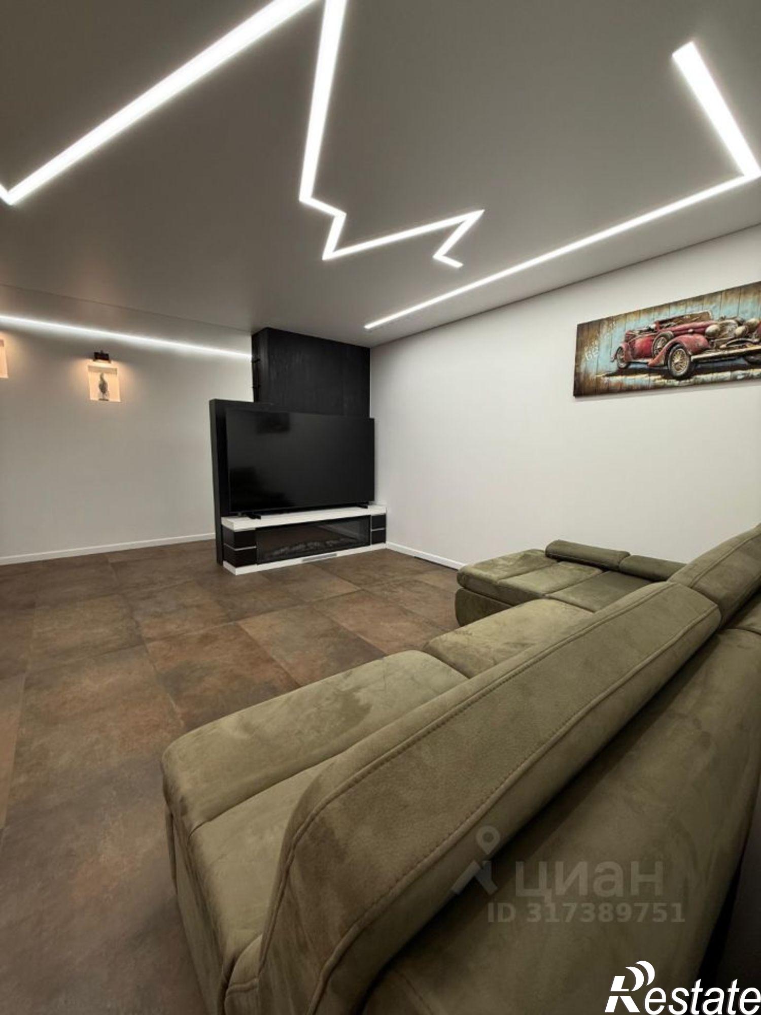 Купить квартиру за 10 200 000 рублей на Таврическая улица, 4