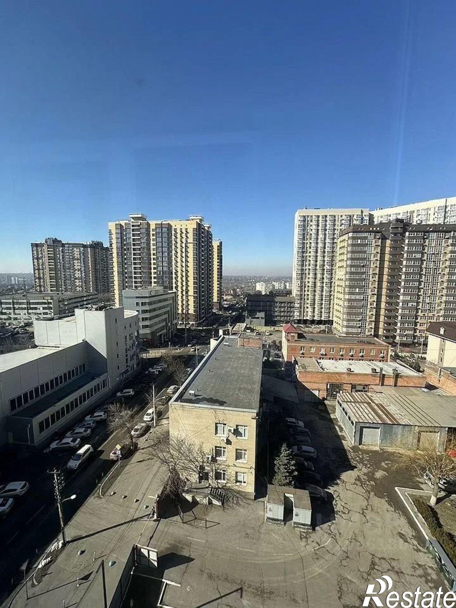 Купить квартиру за 9 945 000 рублей на улица Мечникова, 41/53