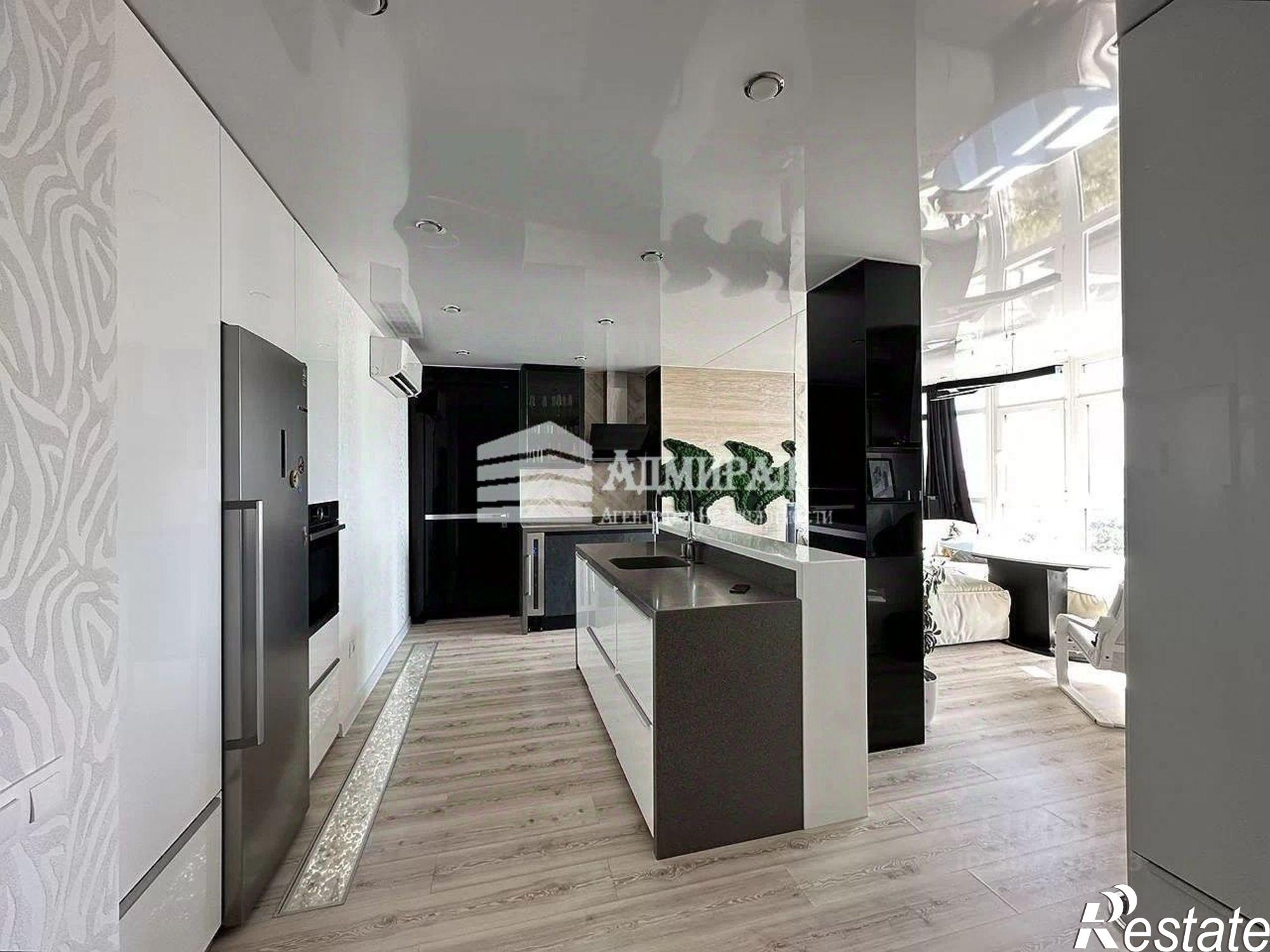 Купить квартиру за 18 500 000 рублей на 23-я линия, 6