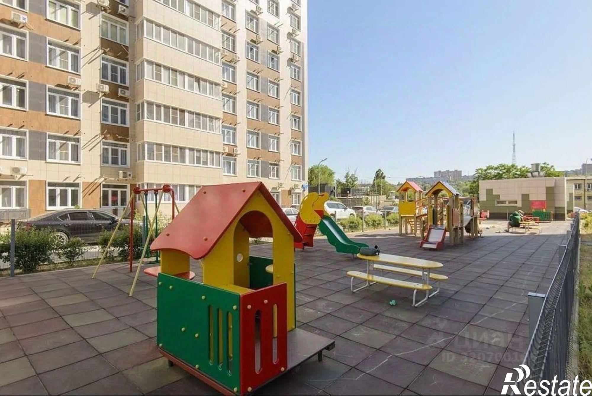 Купить квартиру за 8 500 000 рублей на проспект Сиверса, 30