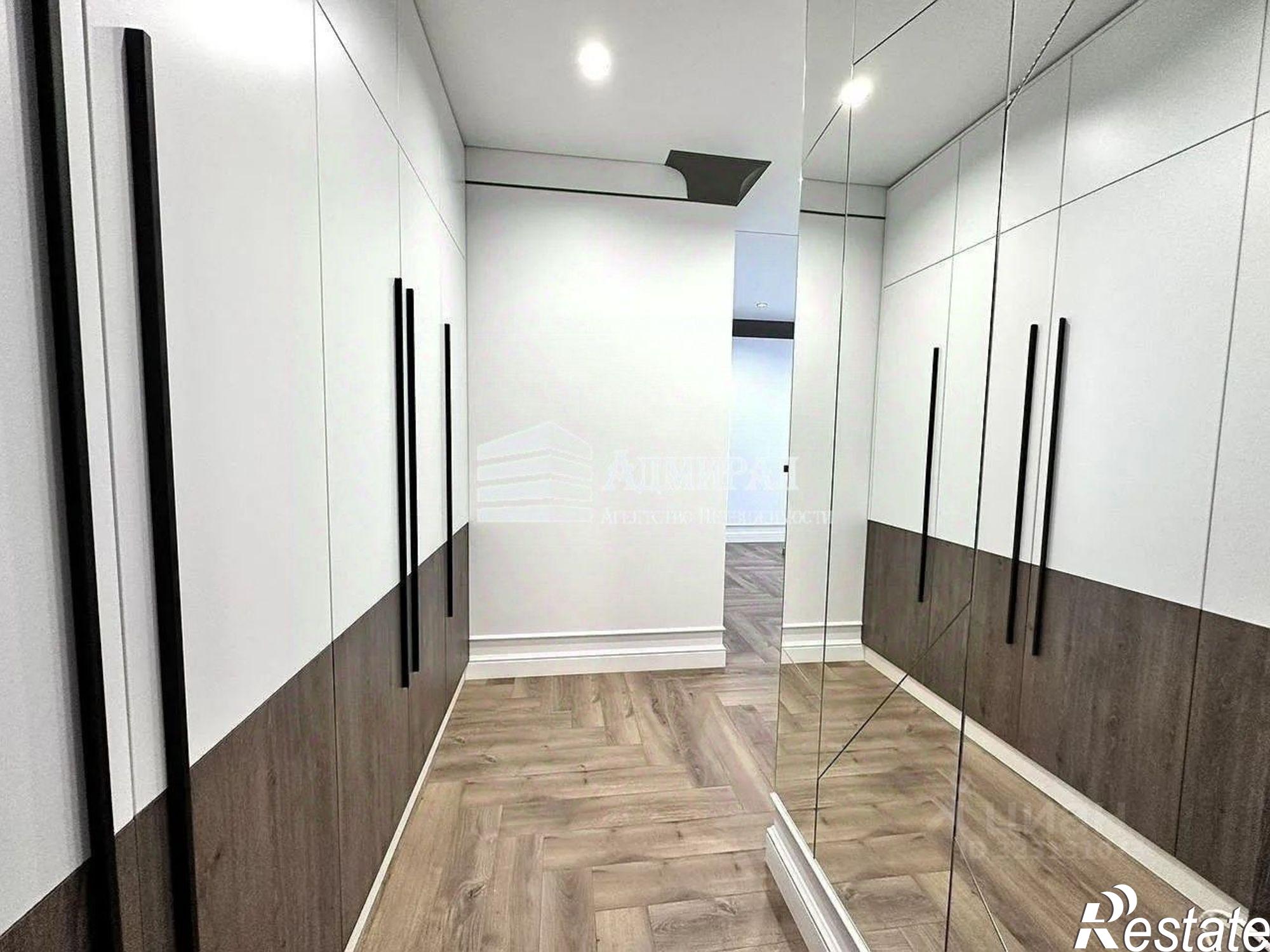 Купить квартиру за 22 500 000 рублей на Кировский проспект, 120