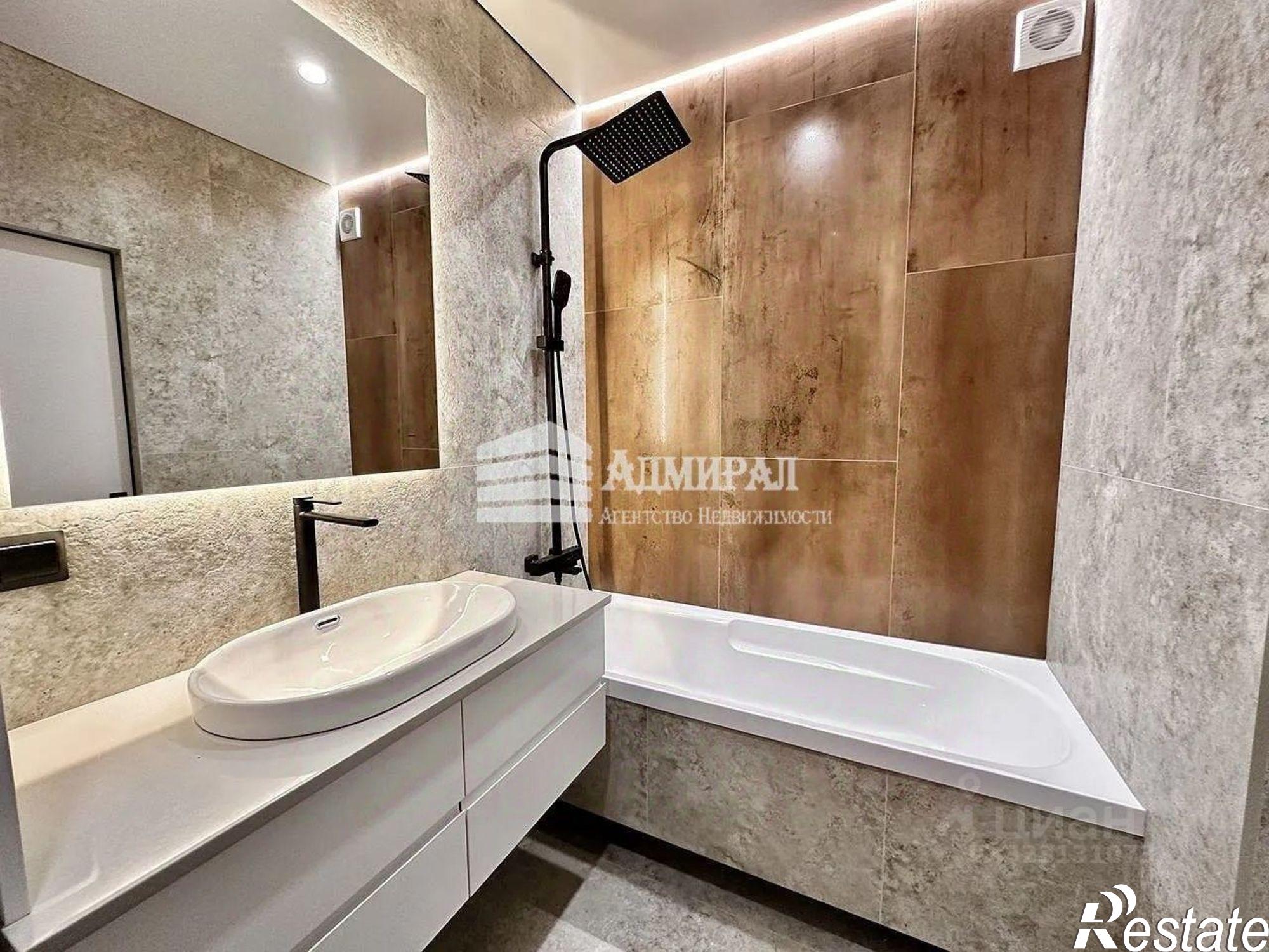 Купить квартиру за 22 500 000 рублей на Кировский проспект, 120