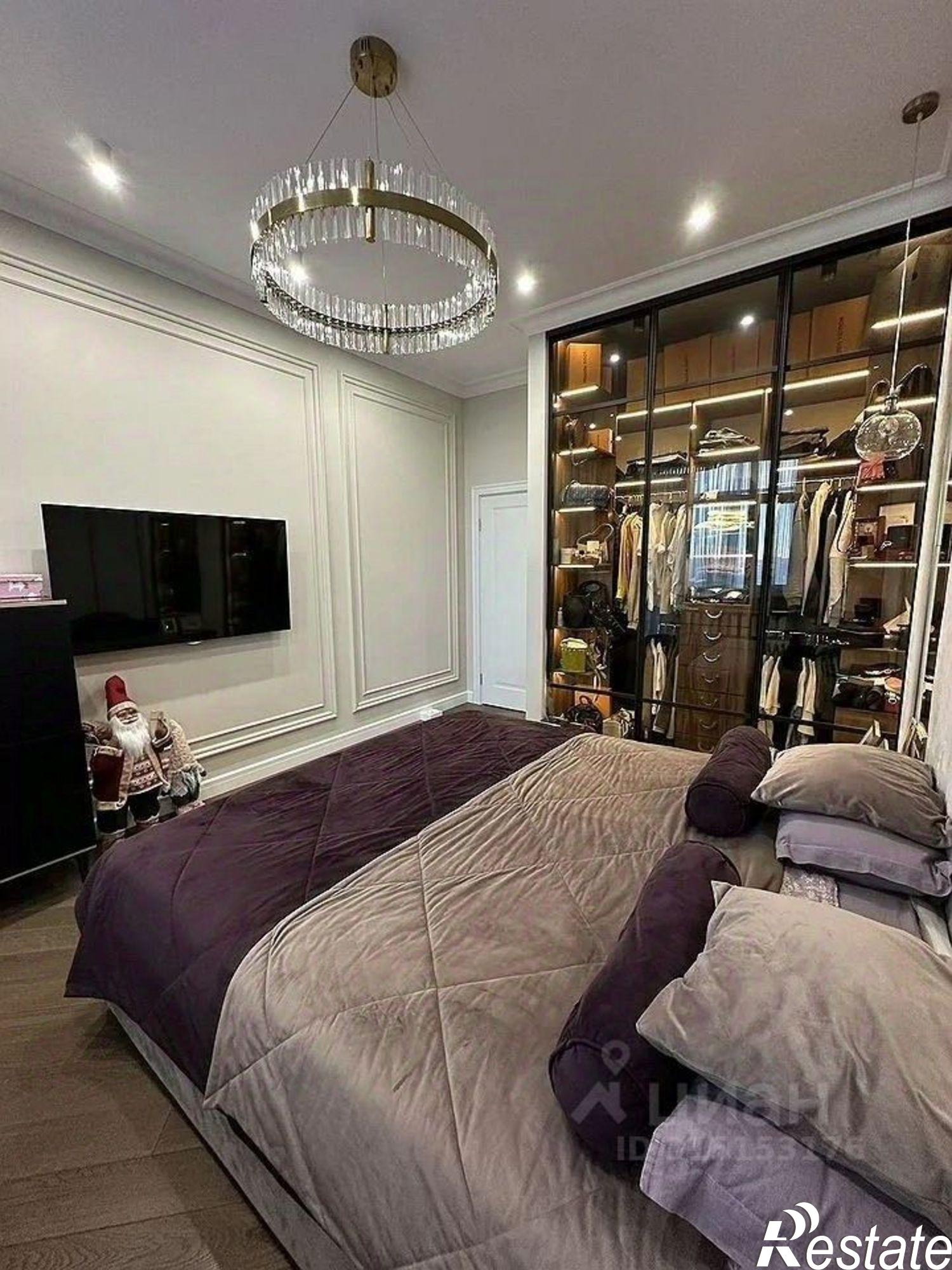 Купить квартиру за 41 000 000 рублей на переулок Семашко, 118/260