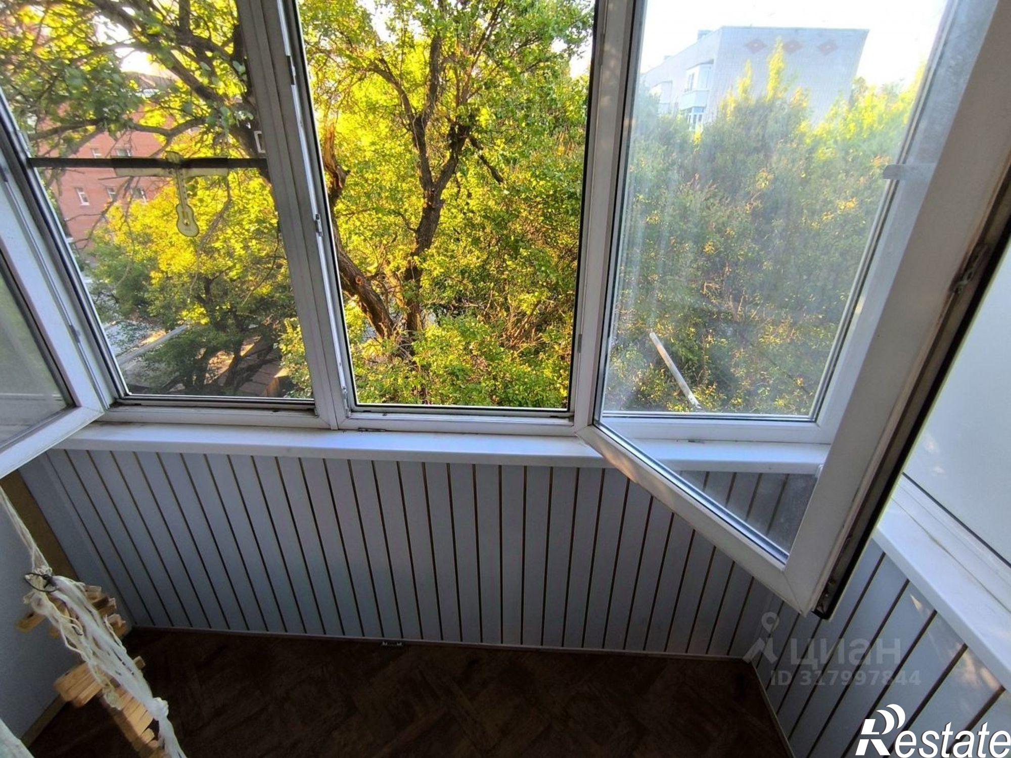 Купить квартиру за 2 500 000 рублей на Таганрогская улица, 143 к1