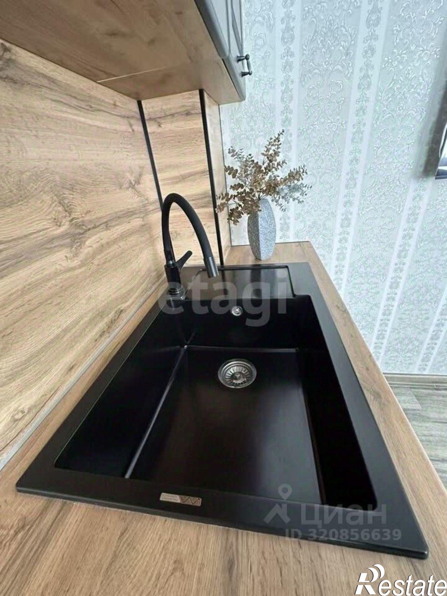 Купить квартиру за 10 650 000 рублей на Берберовская улица, 16 с2