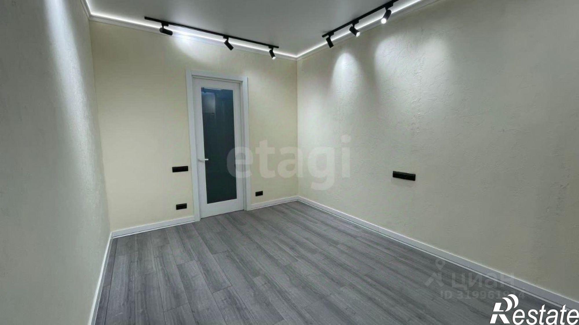 Купить квартиру за 13 500 000 рублей на Большая Садовая улица, 8