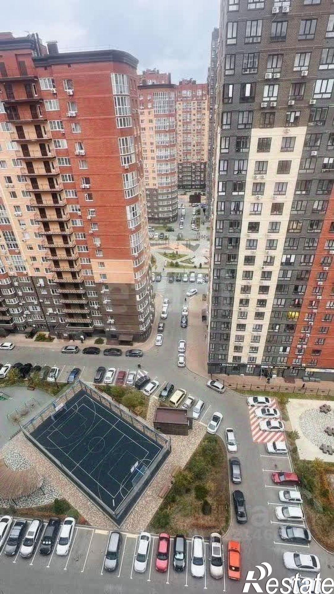 Купить квартиру за 6 000 000 рублей на Берберовская улица, 4