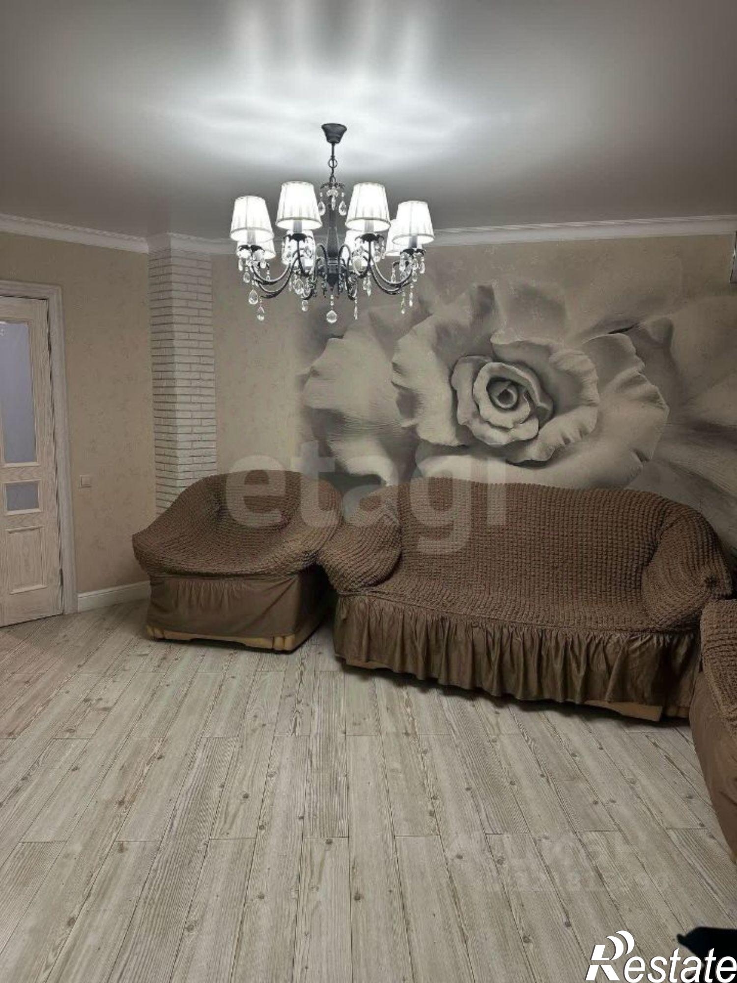 Купить квартиру за 18 300 000 рублей на бульвар Комарова, 1М