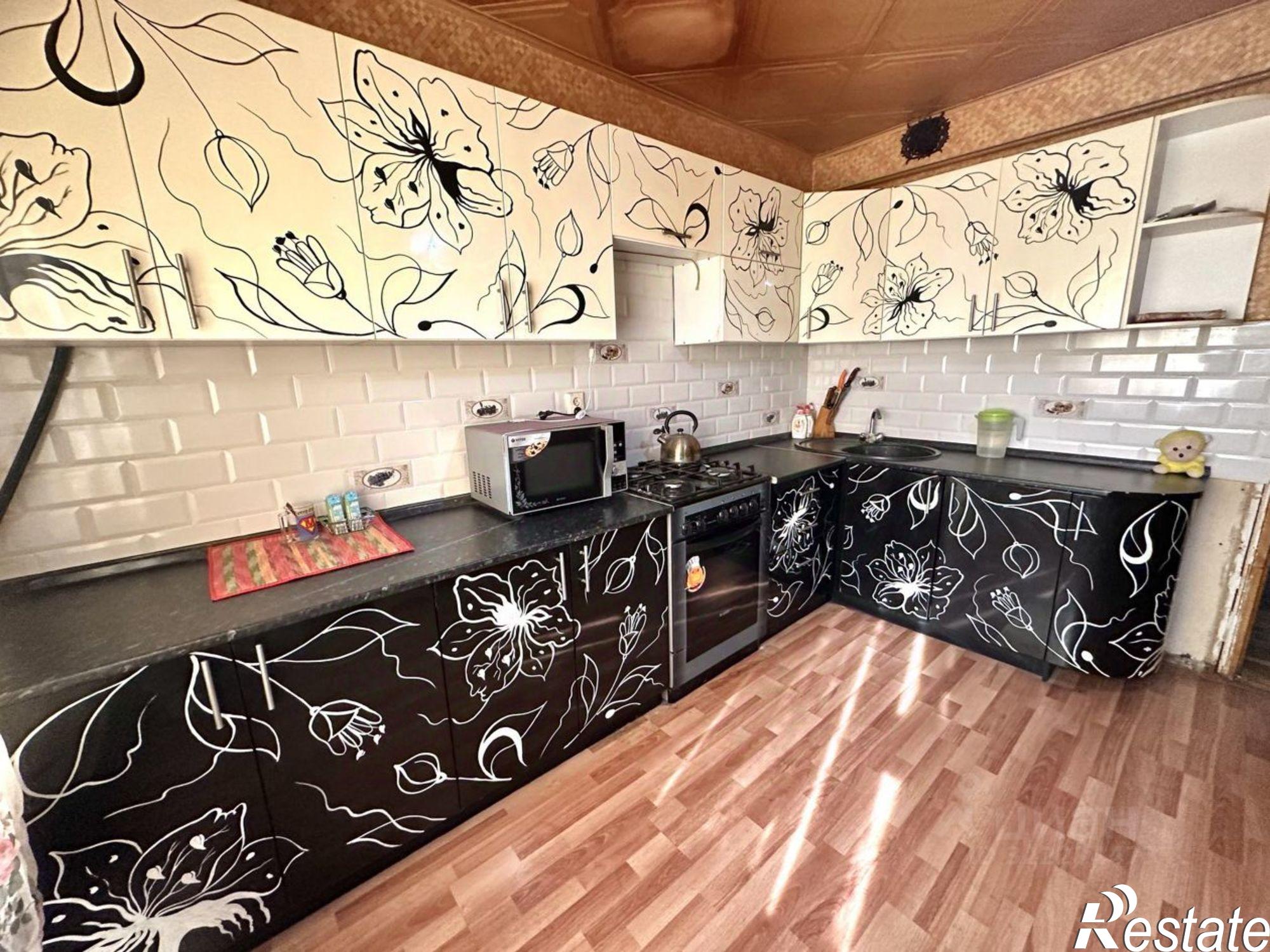 Купить квартиру за 6 000 000 рублей на улица Беляева, 7 к1