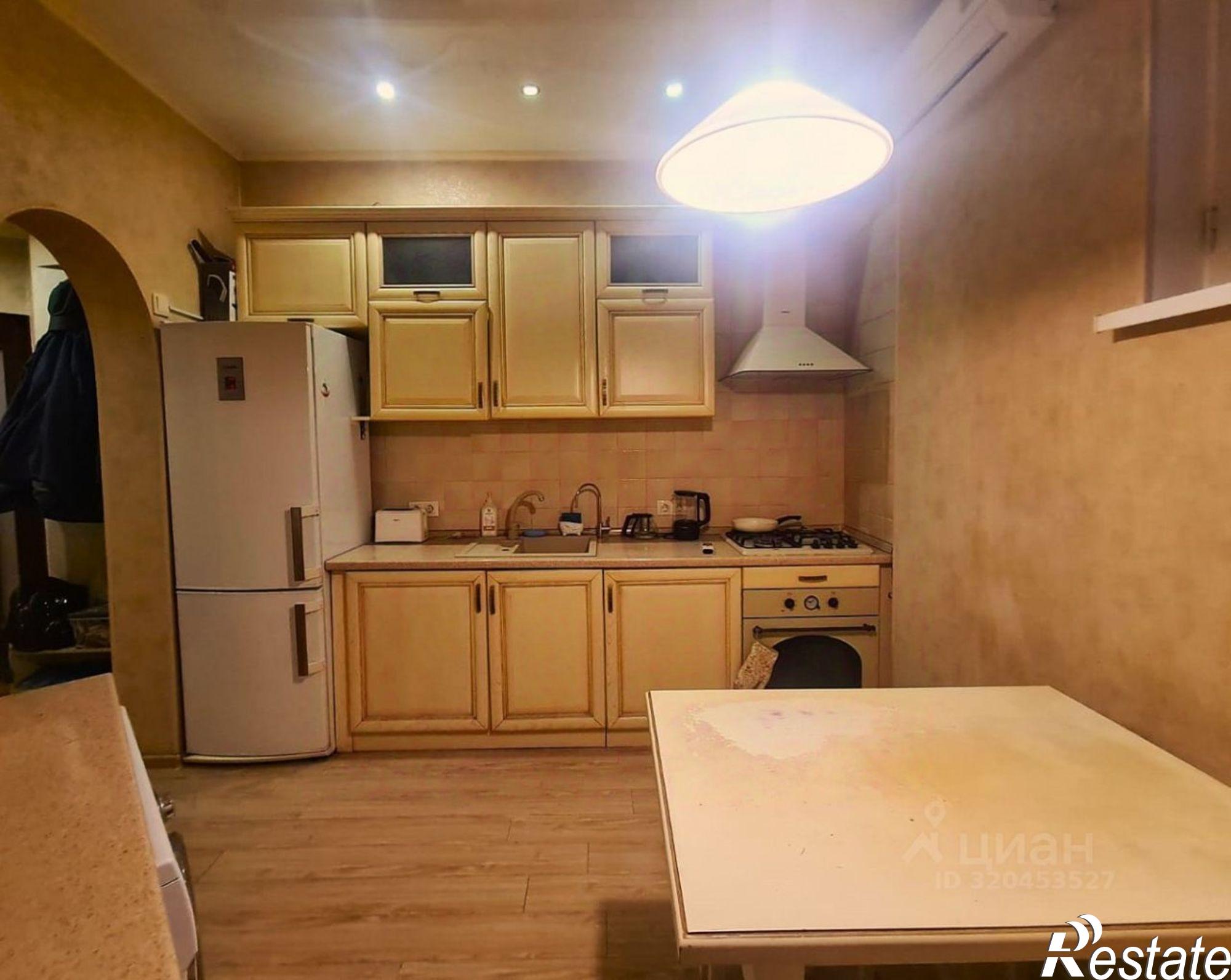 Купить квартиру за 7 500 000 рублей на Соборный переулок, 45