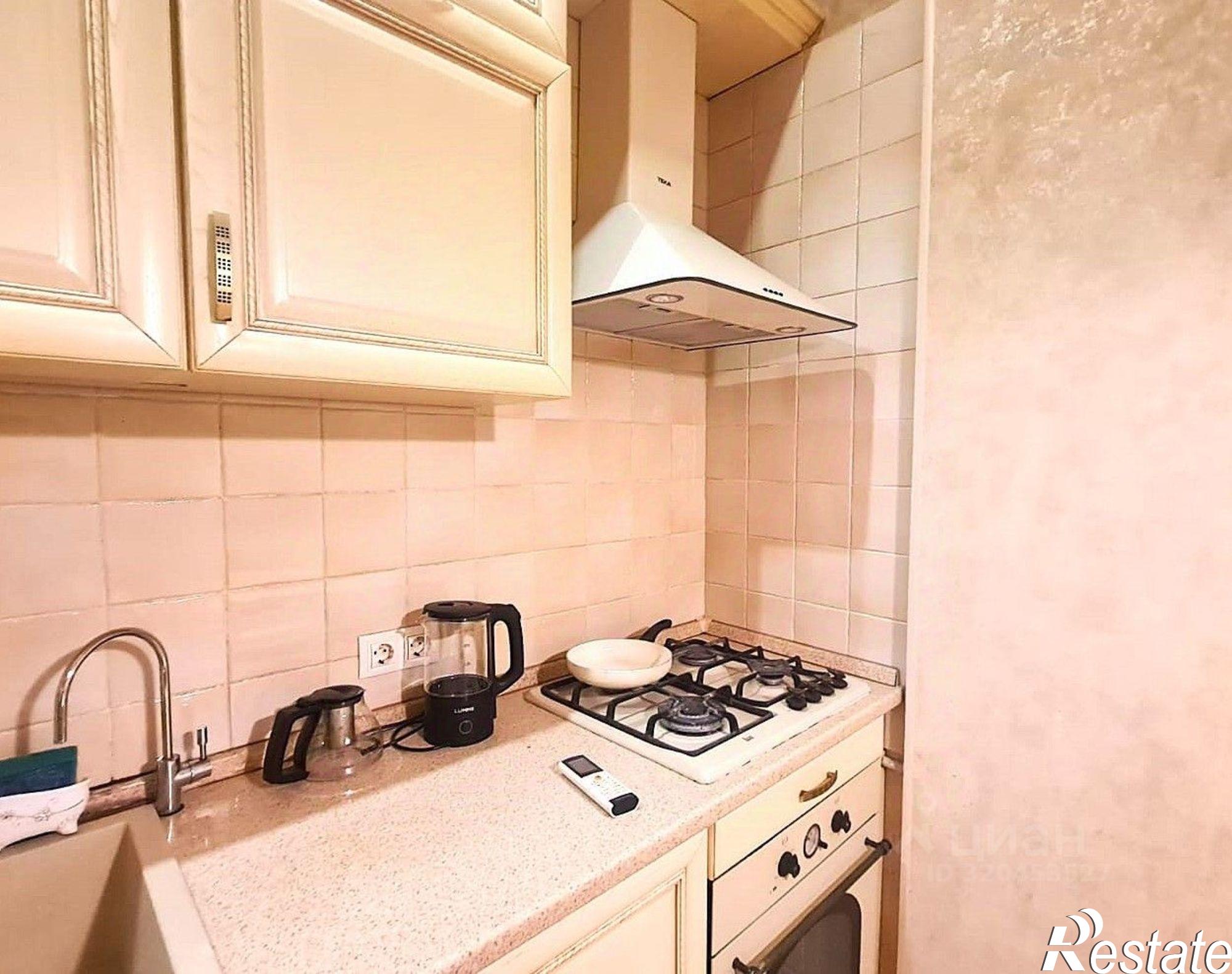 Купить квартиру за 7 500 000 рублей на Соборный переулок, 45