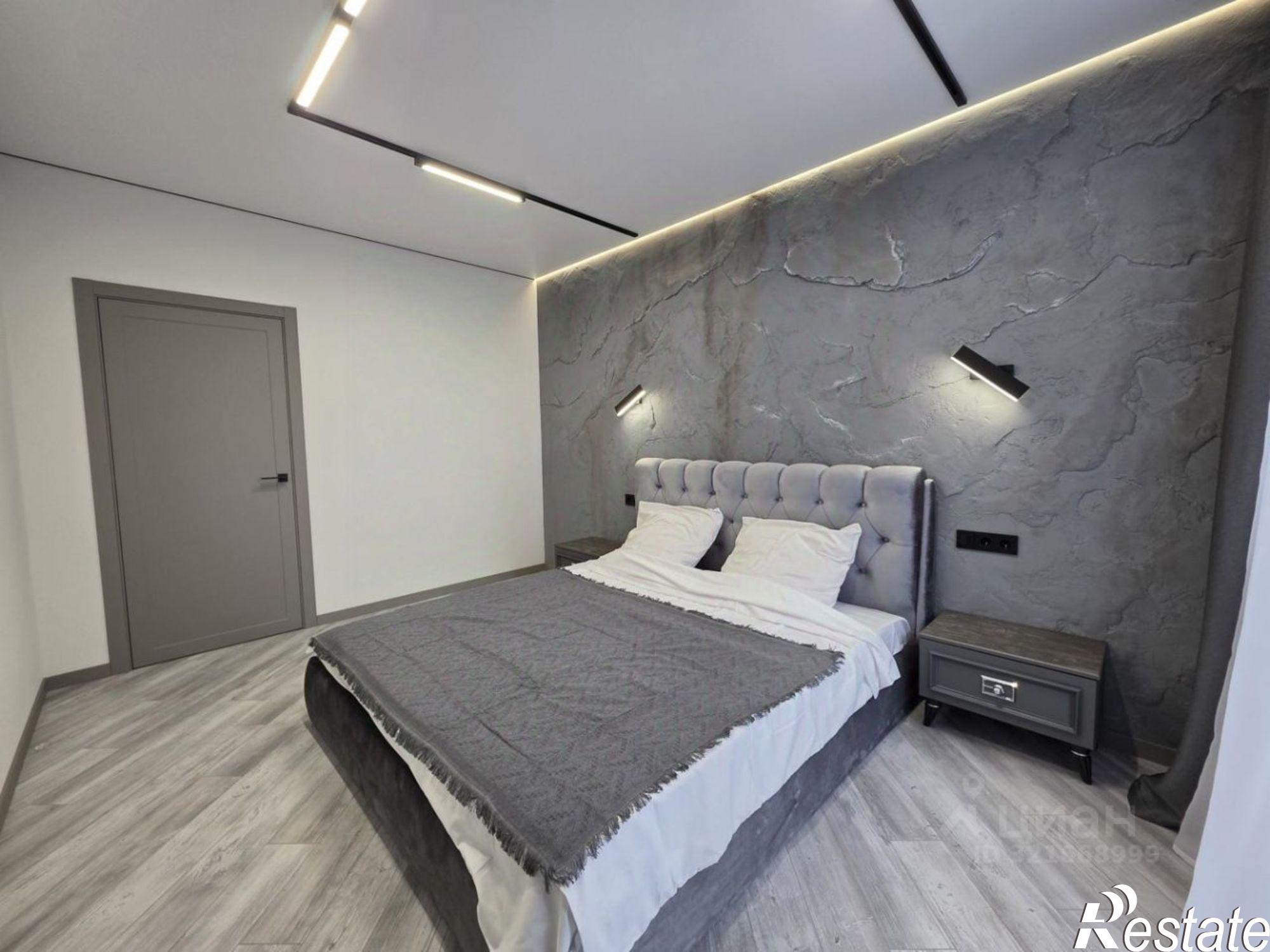 Купить квартиру за 9 800 000 рублей на проспект Соколова, 35