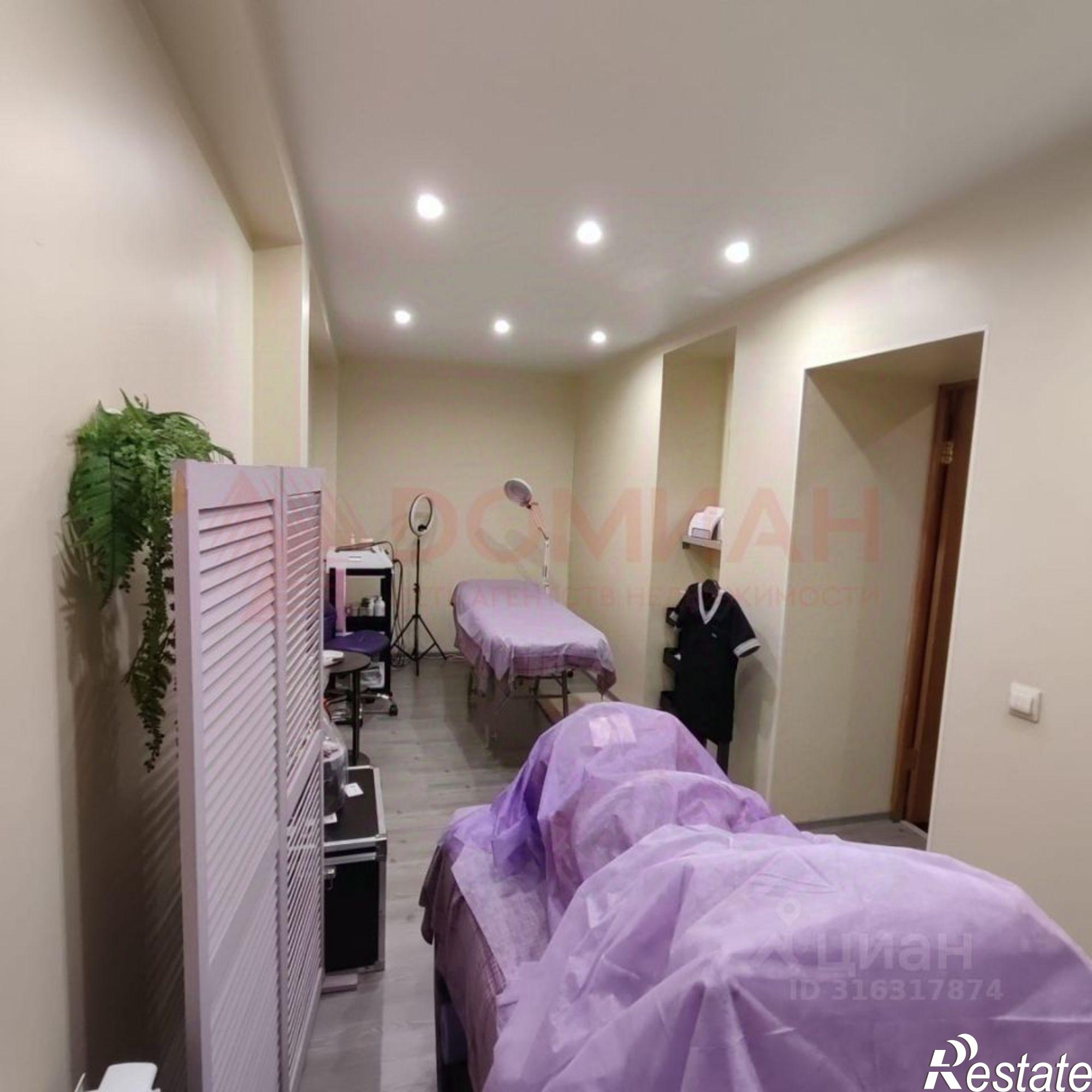 Купить помещение свободного назначения за 7 454 020 рублей на Социалистическая улица, 67