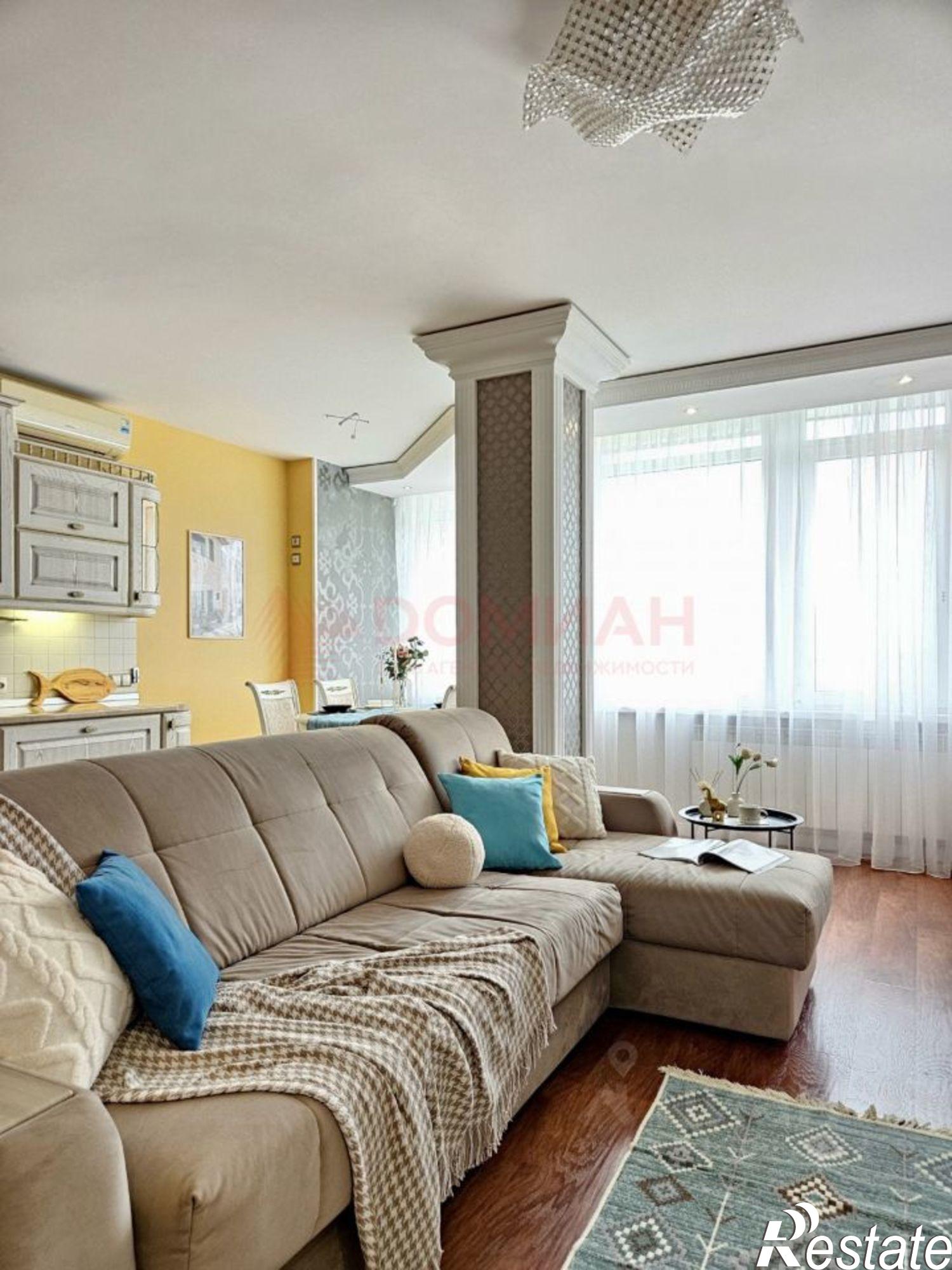 Купить квартиру за 10 500 000 рублей на бульвар Комарова, 12/1