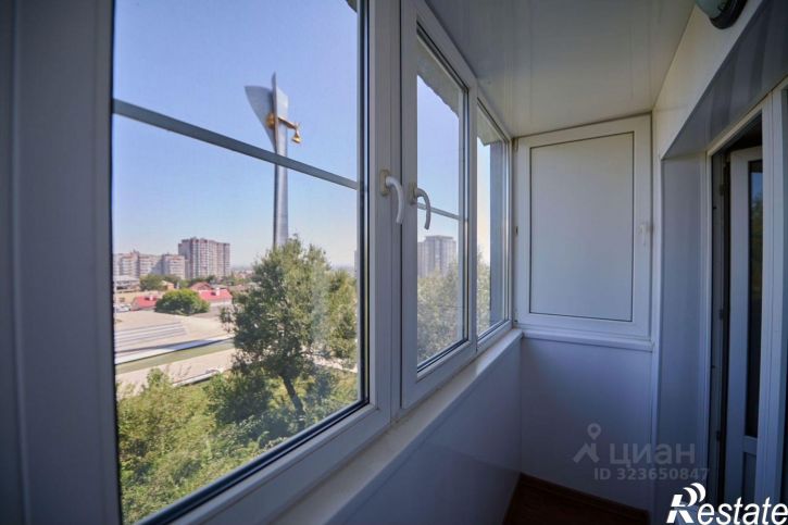 3-комн квартира Театральный пр-кт, 40,  д. 40