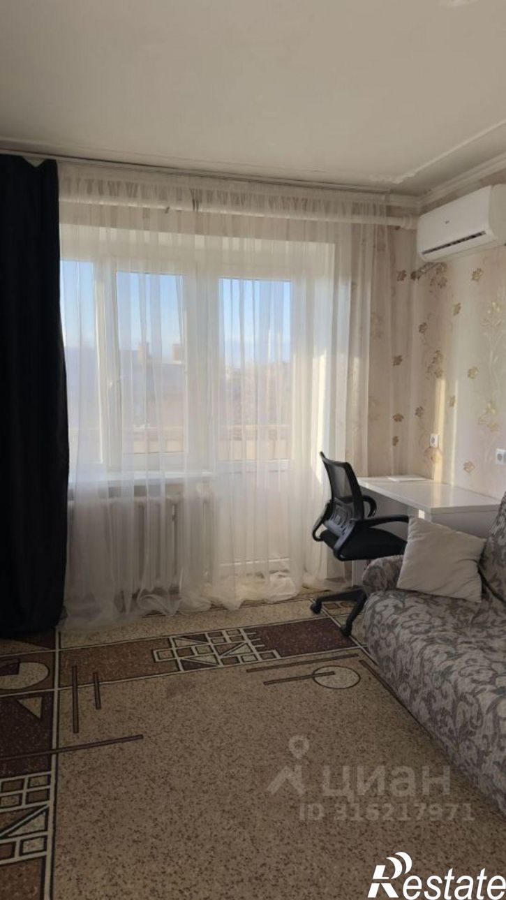 1-комн квартира улица Ларина, 15/2,  д. 15/2