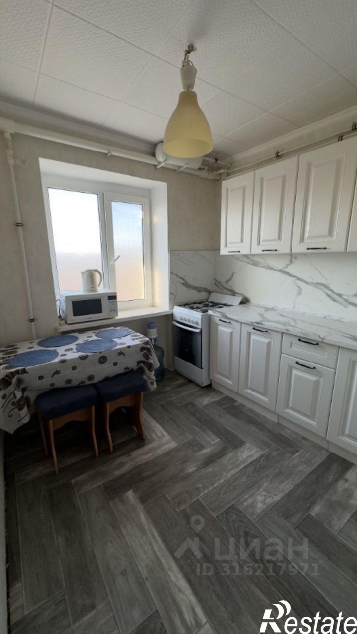 1-комн квартира улица Ларина, 15/2,  д. 15/2