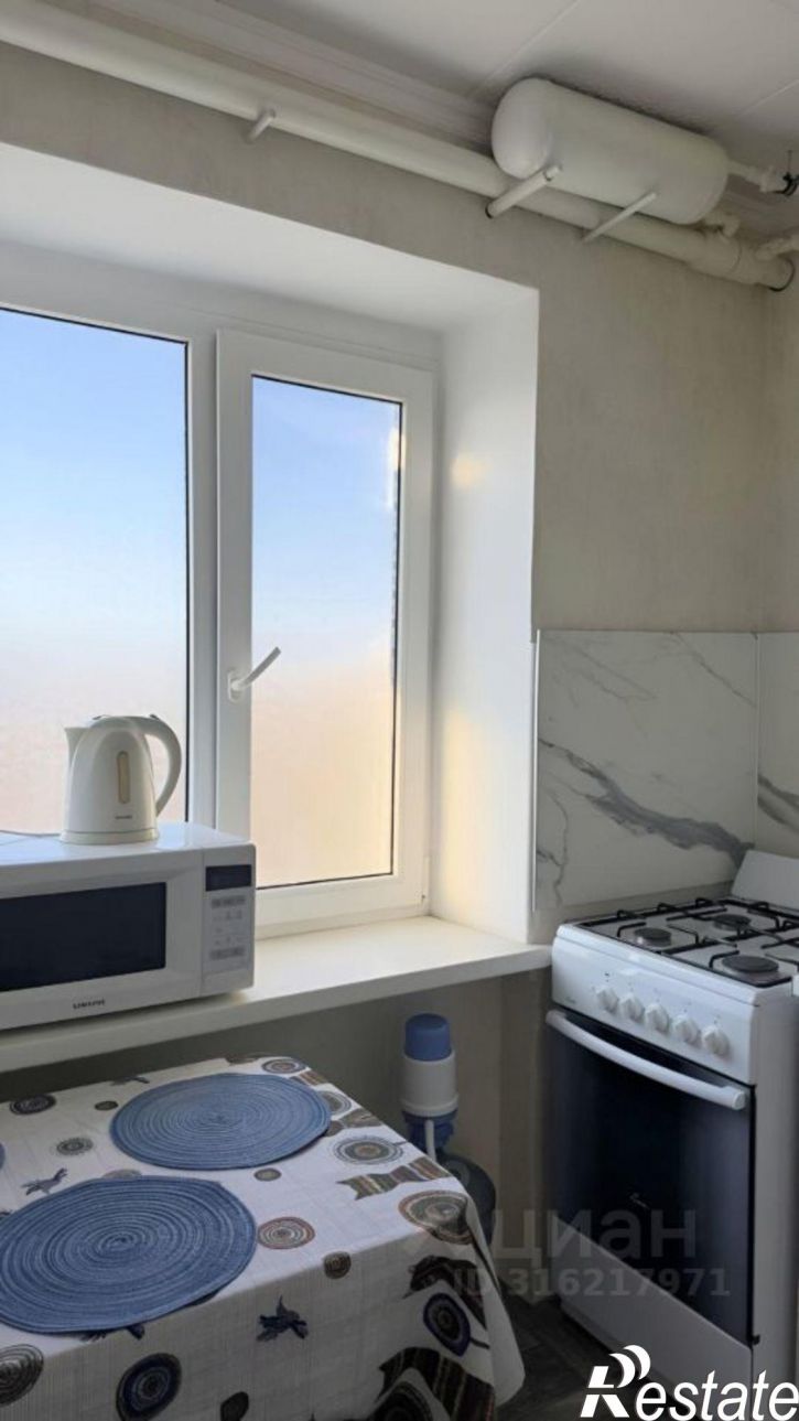 1-комн квартира улица Ларина, 15/2,  д. 15/2