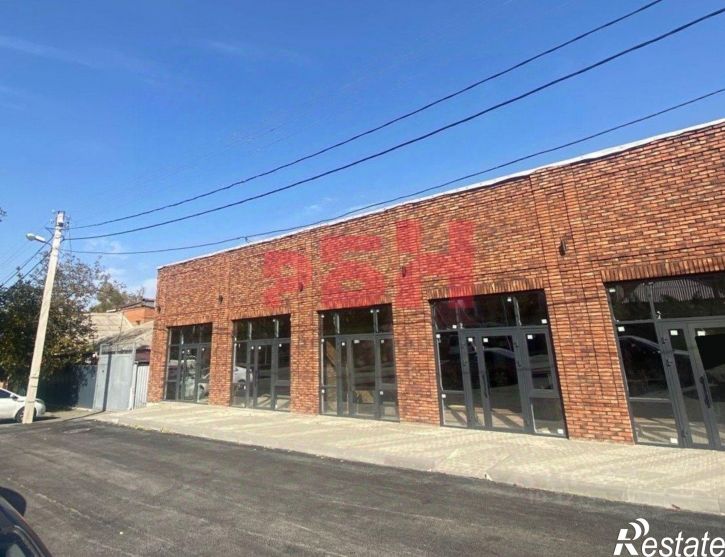 Торговое помещение улица Мадояна, 268,  д. 268