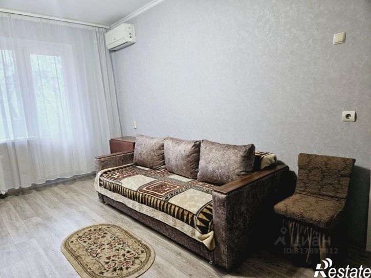 1-комн квартира пр-кт Космонавтов, 32а,  д. 32а